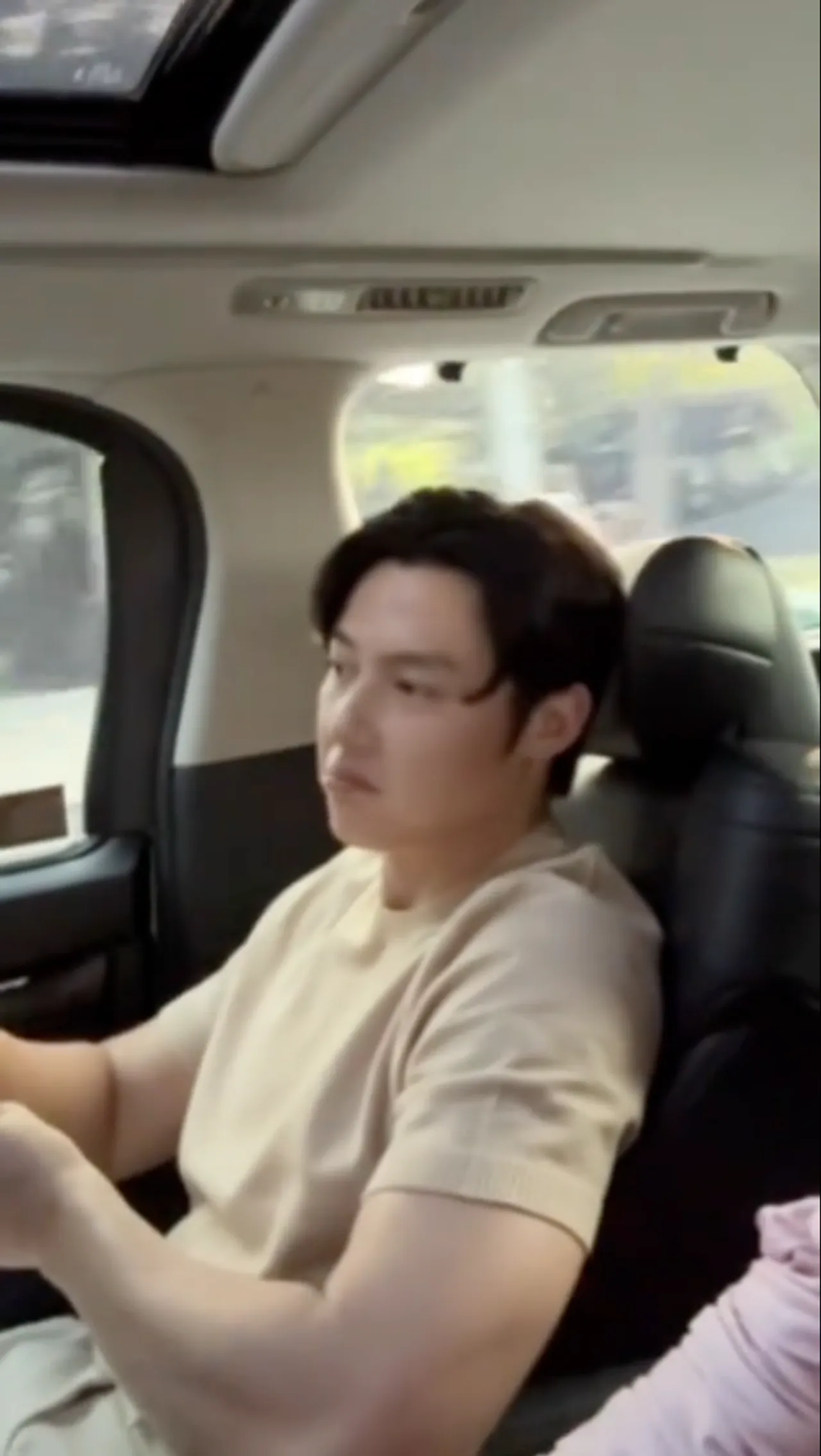 หมาก ปริญ ตอบคำถามวัดใจจาก คิมเบอร์ลี่ แต่สุดท้ายงานเข้า แทบไปไม่เป็น (คลิป)