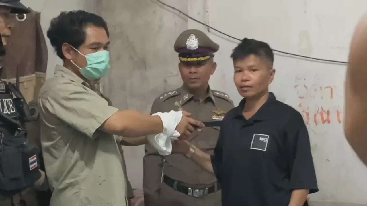 คุมตัวทำแผน