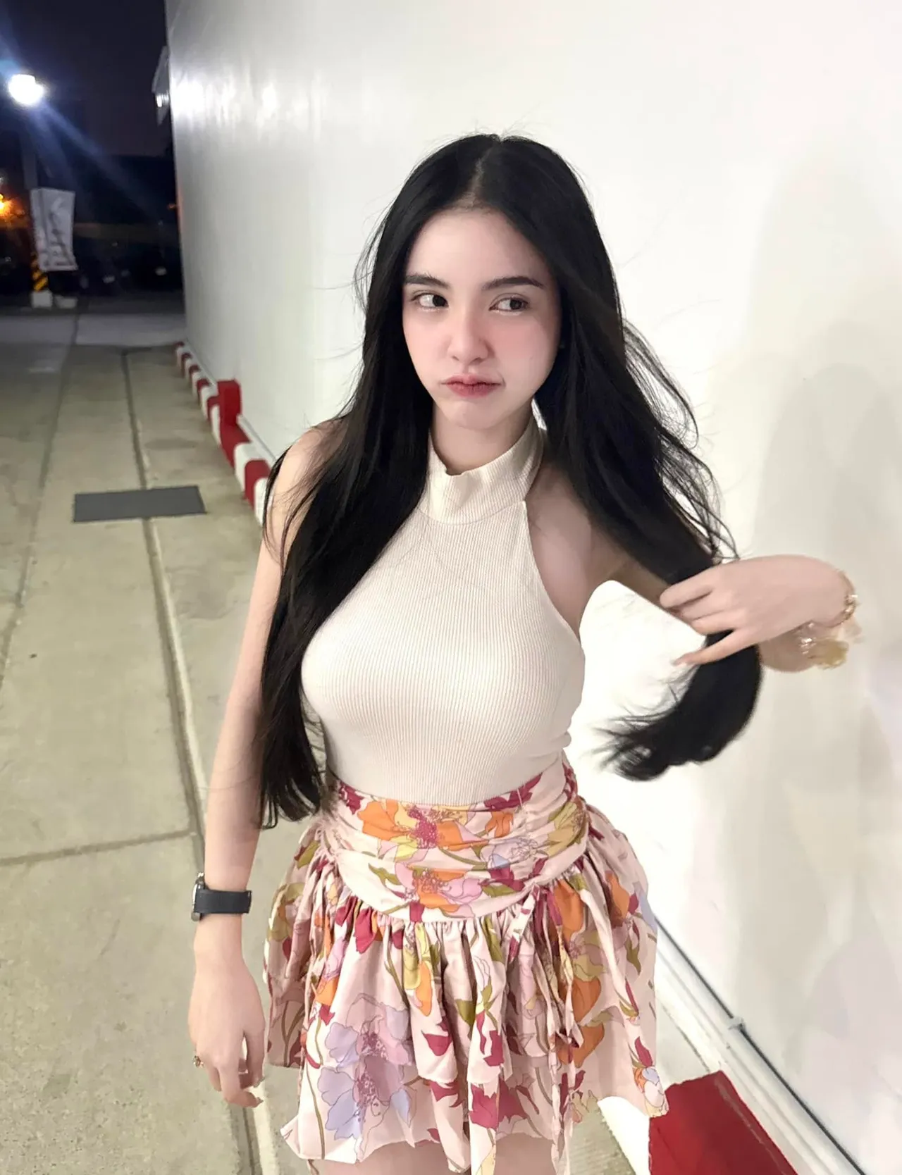 ขนม ศศิกานต์ สุดอึดอัด ฟาดใครไม่ยอมหยุด ขุดเรื่องปมเลิก ครูเต้ย อภิวัฒน์ 