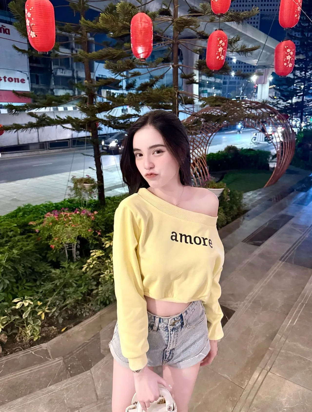 ขนม ศศิกานต์ สุดอึดอัด ฟาดใครไม่ยอมหยุด ขุดเรื่องปมเลิก ครูเต้ย อภิวัฒน์ 