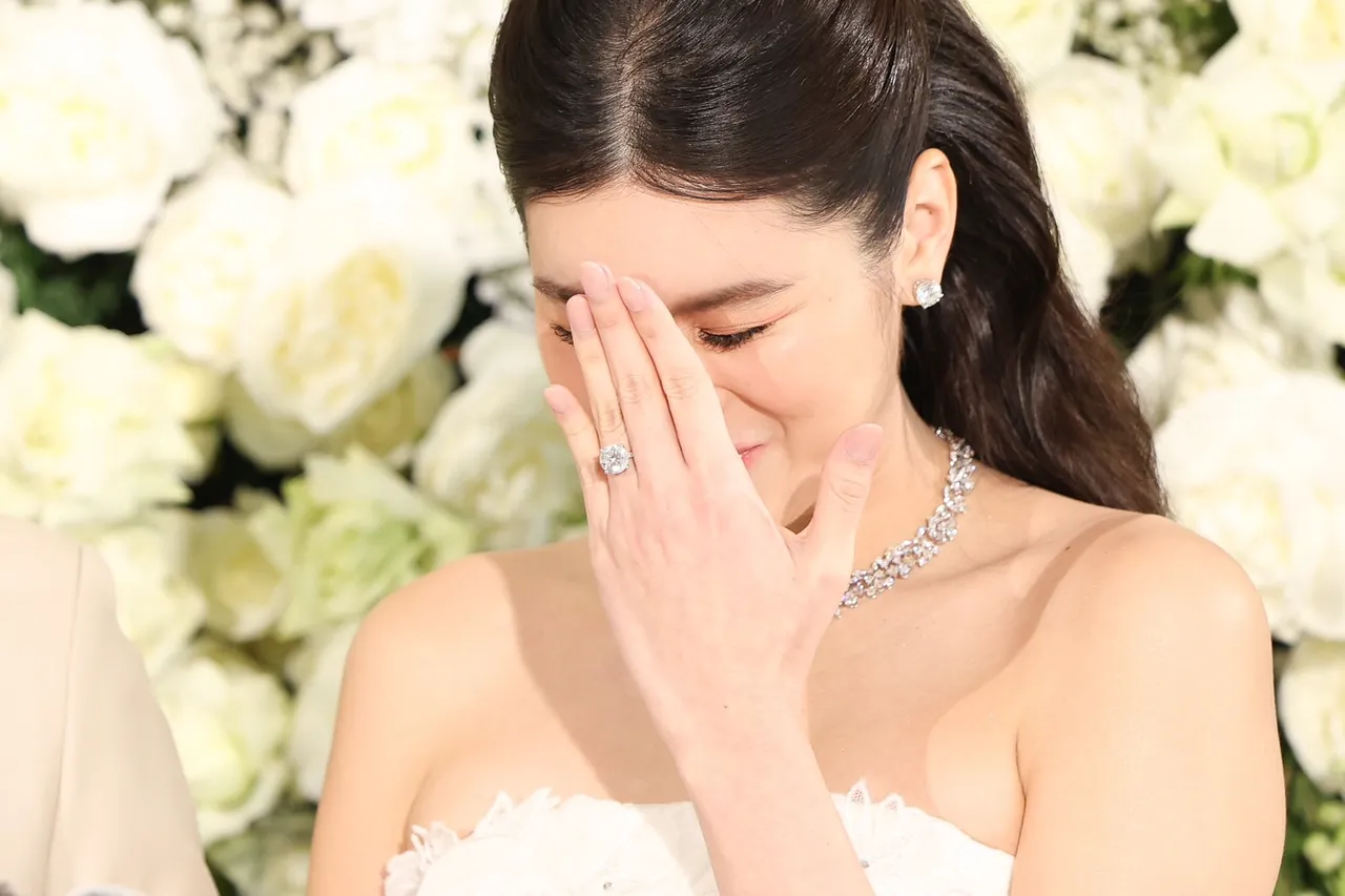 เปิดสินสอด หมอสอง ที่ให้น้องออน แค่แหวนเพชรกับต่างหูก็ไม่ธรรมดาแล้ว