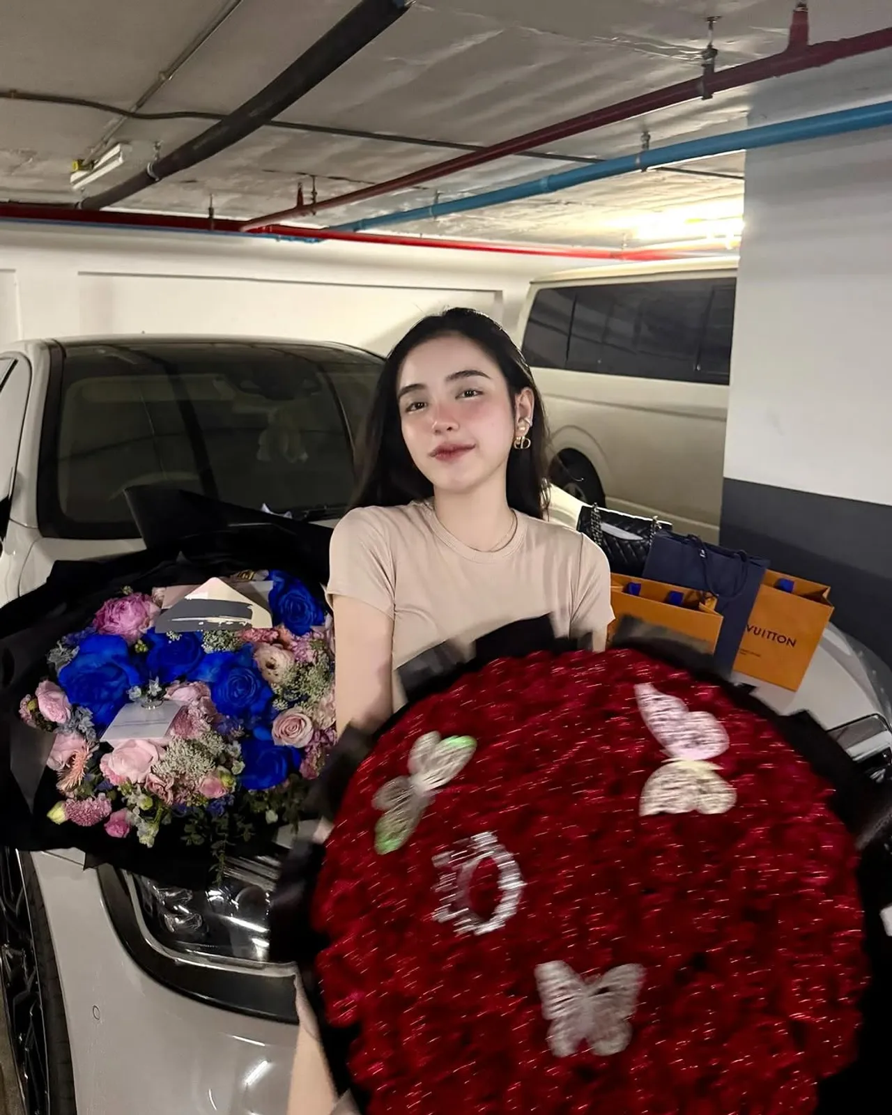 อุ๊ย คุณหมอหนุ่มแฟนใหม่ ขนม ศศิกานต์ ฝ่ายชายเปิดตัวหวานฉ่ำรับวาเลนไทน์ 