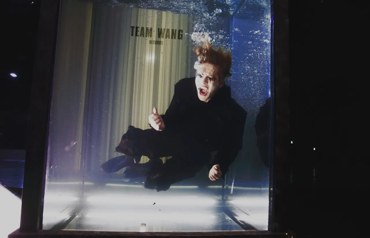 แจ็คสัน หวัง กลับมาแล้ว ปล่อยเพลงใหม่ในรอบ 2 ปี High Alone พร้อมอัลบั้ม MAGIC MAN 2