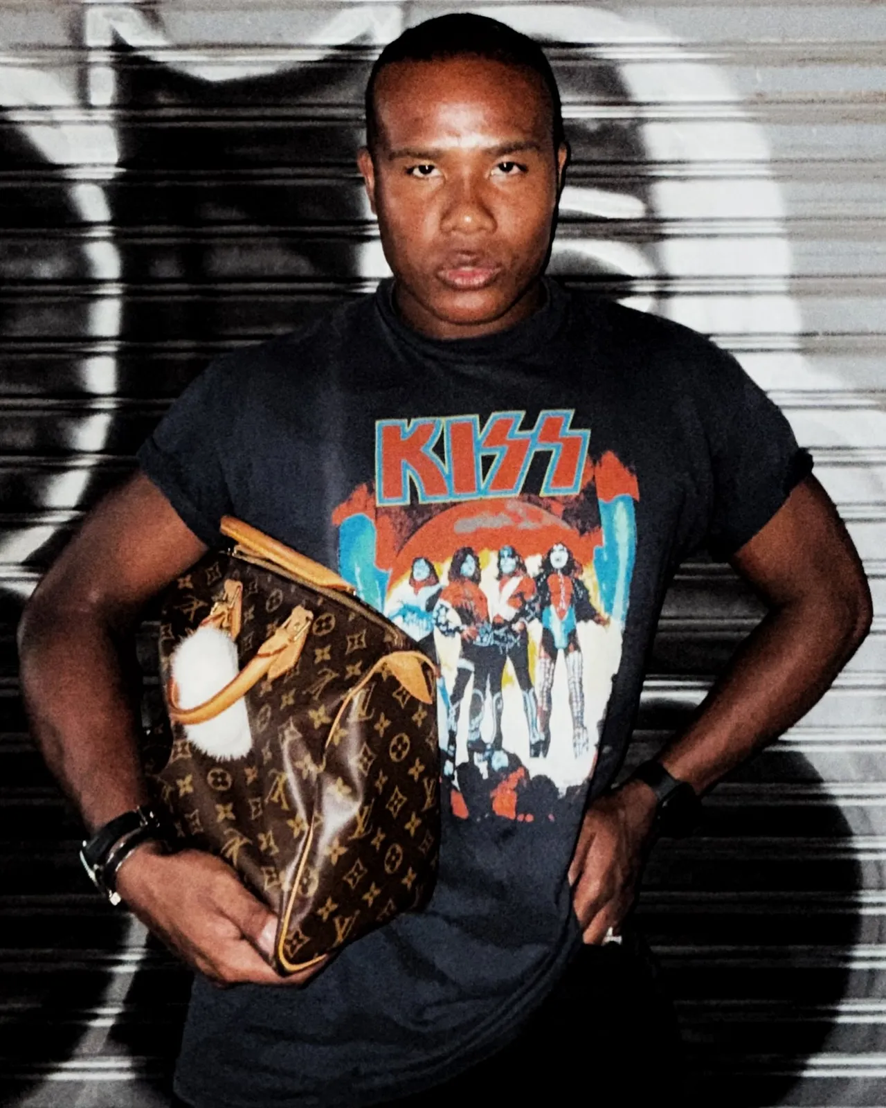 รัศมีแข แชตคุยกับร้านวิก แต่เจอระบบพิมพ์ด้วยเสียงทำพิษ ขอโทษแทบไม่ทัน