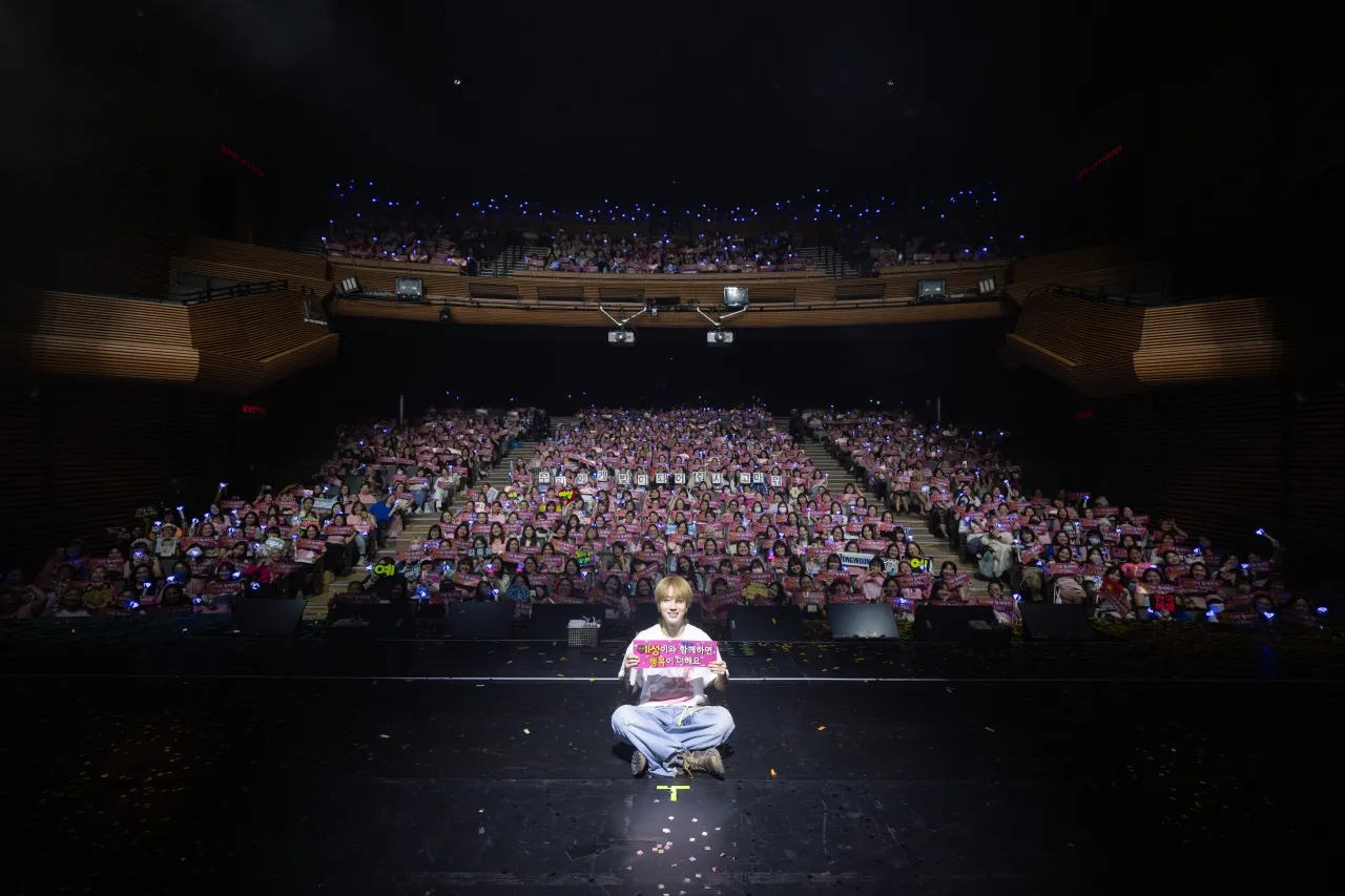 โวคอลตัวพ่อ เยซอง เสิร์ฟความสุขผ่านเสียงเพลง E.L.F. หัวใจเบ่งบาน