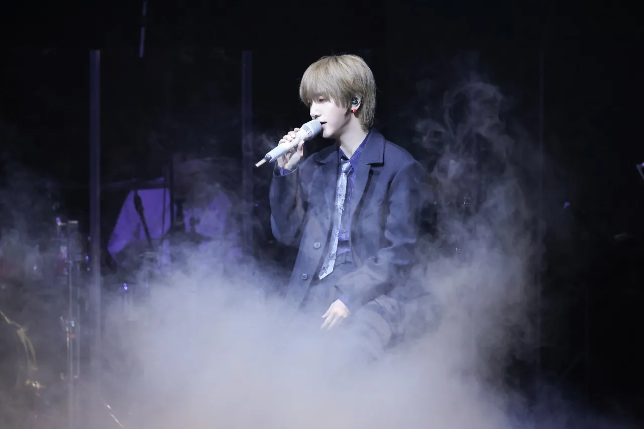 โวคอลตัวพ่อ เยซอง เสิร์ฟความสุขผ่านเสียงเพลง E.L.F. หัวใจเบ่งบาน