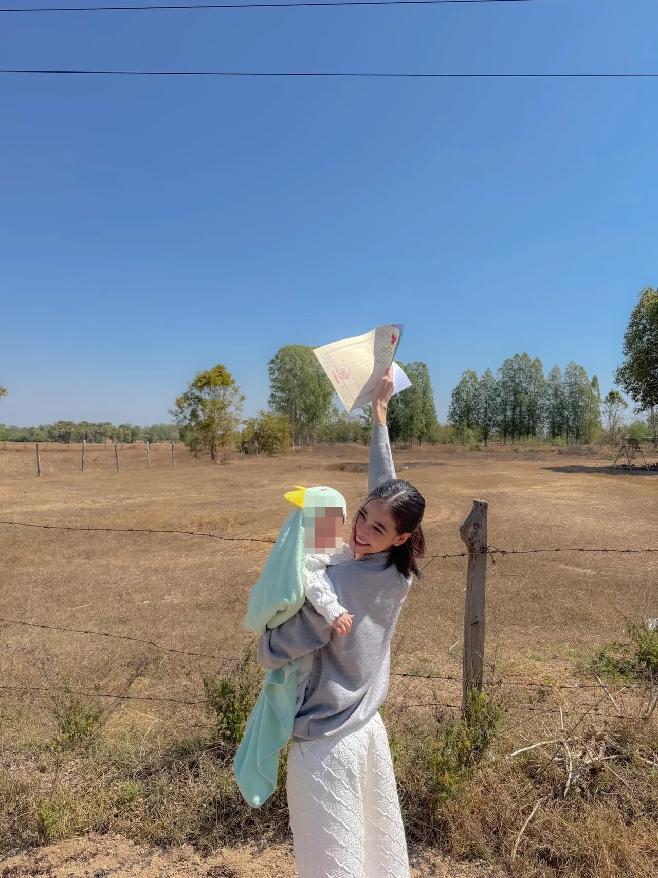 เริ่มต้นชีวิตใหม่ แบม ไพลิน เตรียมสร้างบ้านหลังเล็กๆ อยู่กับลูกสาว คนแห่ยินดี