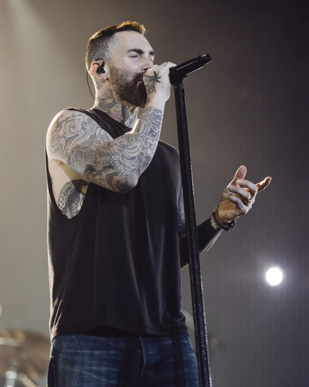 ยอดเยี่ยม ยิ่งใหญ่ มารูน ไฟฟ์ กลับมาเสิร์ฟโชว์สุดมันส์ในรอบ 2 ปี