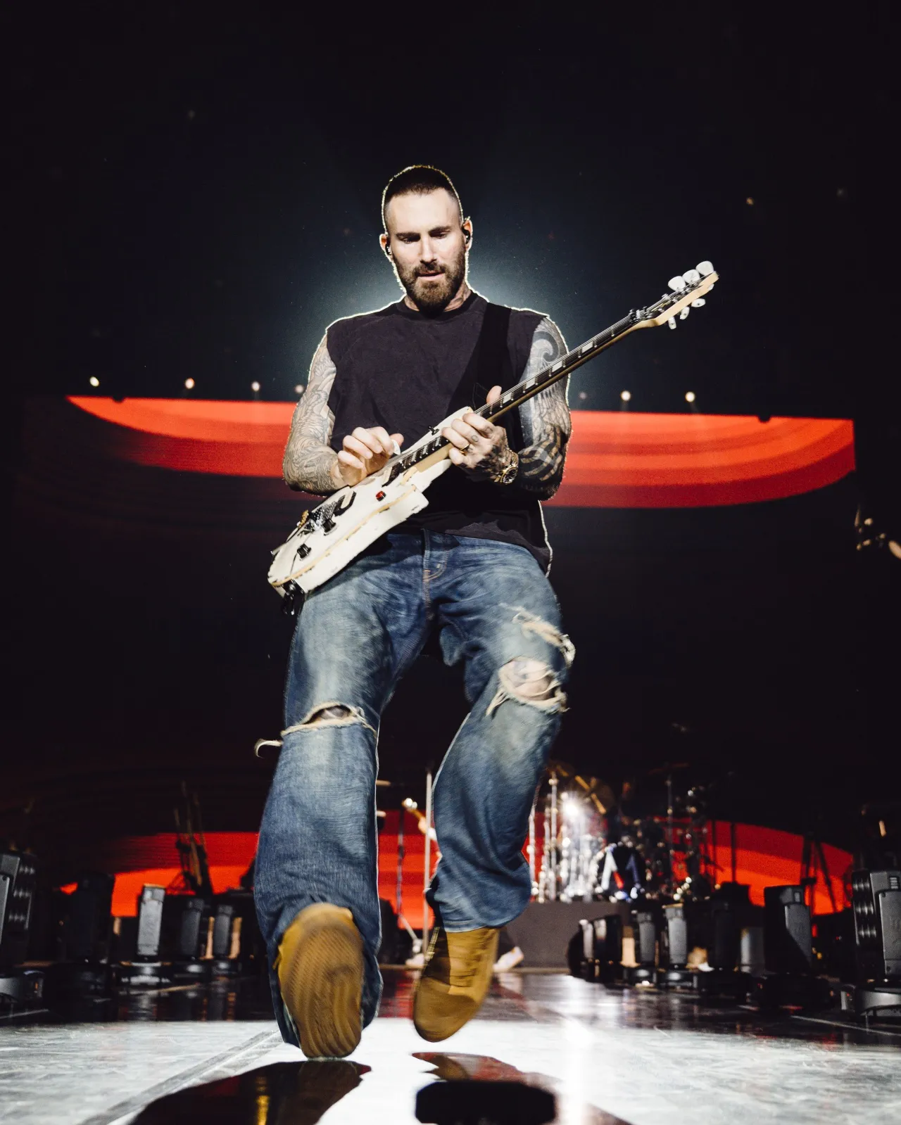 ยอดเยี่ยม ยิ่งใหญ่ มารูน ไฟฟ์ กลับมาเสิร์ฟโชว์สุดมันส์ในรอบ 2 ปี