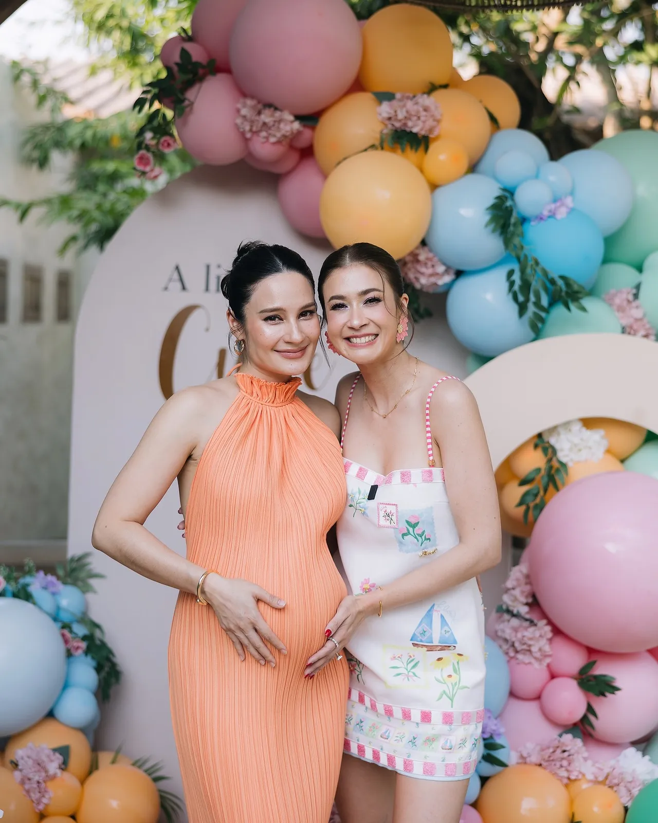 เอมี่ ร่วมปาร์ตี้ Baby Shower เฉลยเพศลูกน้องชาย ตื่นเต้นใกล้ได้เจอหน้าหลานสาว