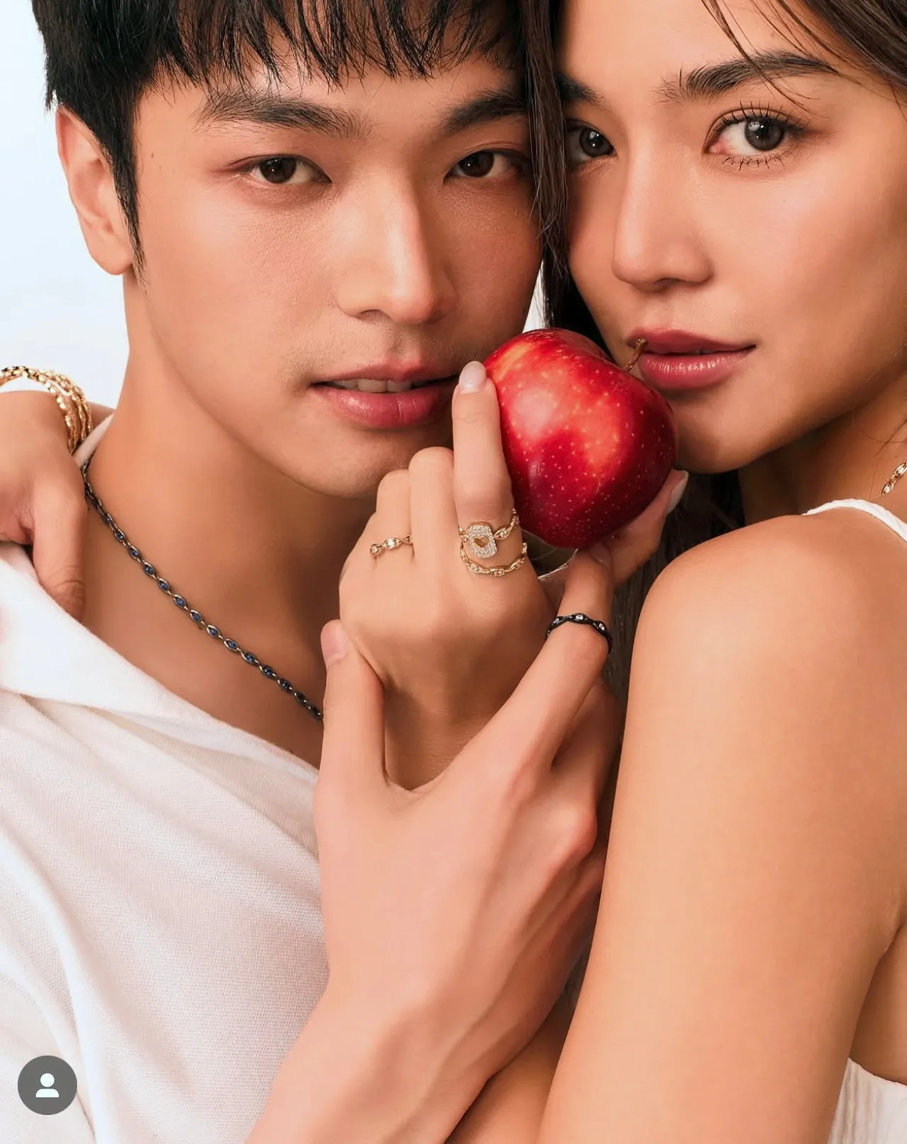 "โอบ-โอบนิธิ" เสิร์ฟโหมดฮาหนังติดลูปวันเดิม "สวัสดีวันจันทร์(ส)" ยก "ปราง" คือความสุขที่เติมเต็ม