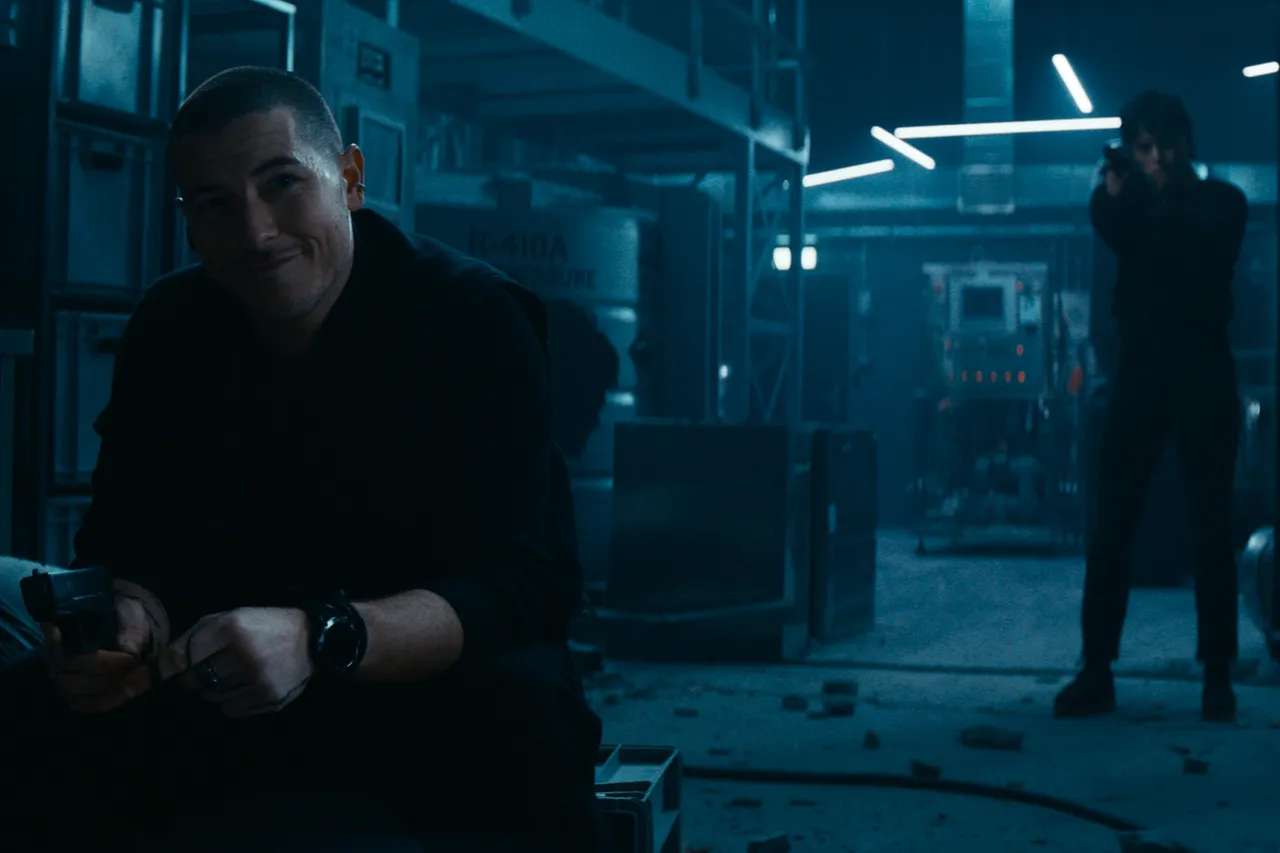 เดซี ริดลีย์ ชีเสิร์ฟความมันส์ดวลเดือดท้าชน ไคลฟ์ โอเวน-ทาซ สกายลาร์ ใน Cleaner ไต่ระทึก ตึกนรก