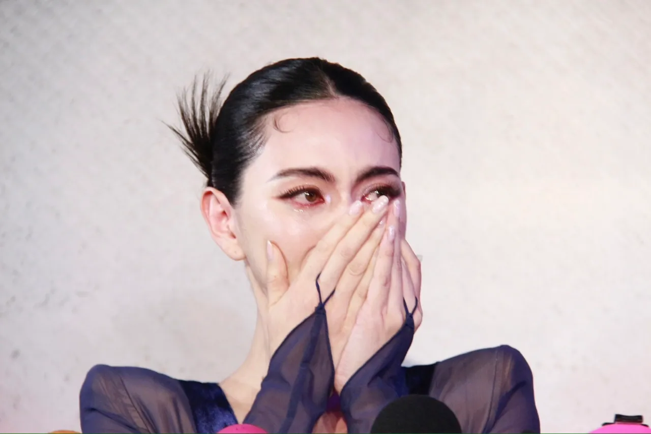 ใหม่ ดาวิกา ปล่อยโฮเคลียร์ถูกหาเป็นนางเอกทิ้งพ่อ เสียใจคนใกล้ตัวปล่อยภาพพ่อป่วย