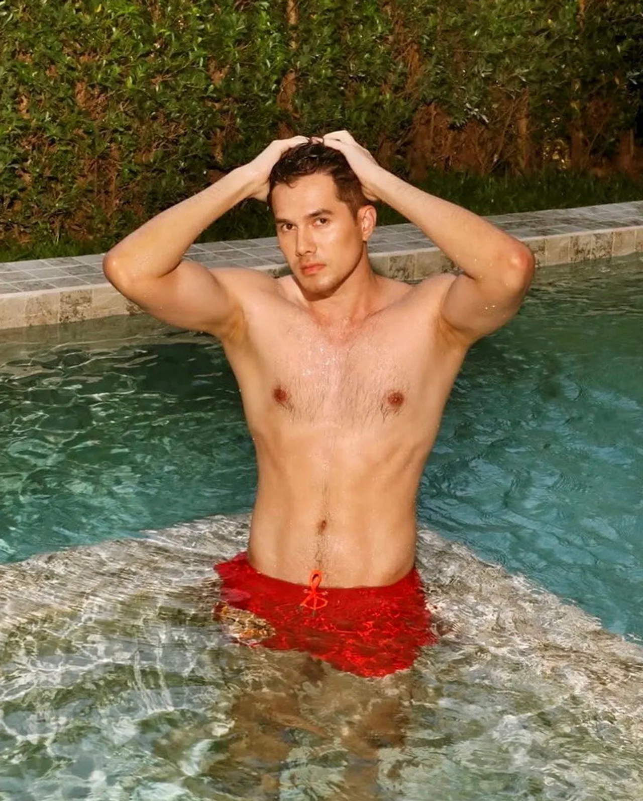 “มิกค์” รีวิวเบื้องหลังแฟชั่นอวดร่างทอง เขิน! โดนแซวยับมีส้มกี่ใบ? “วาเลนไทน์” ยังว่างแต่ไม่เหงา