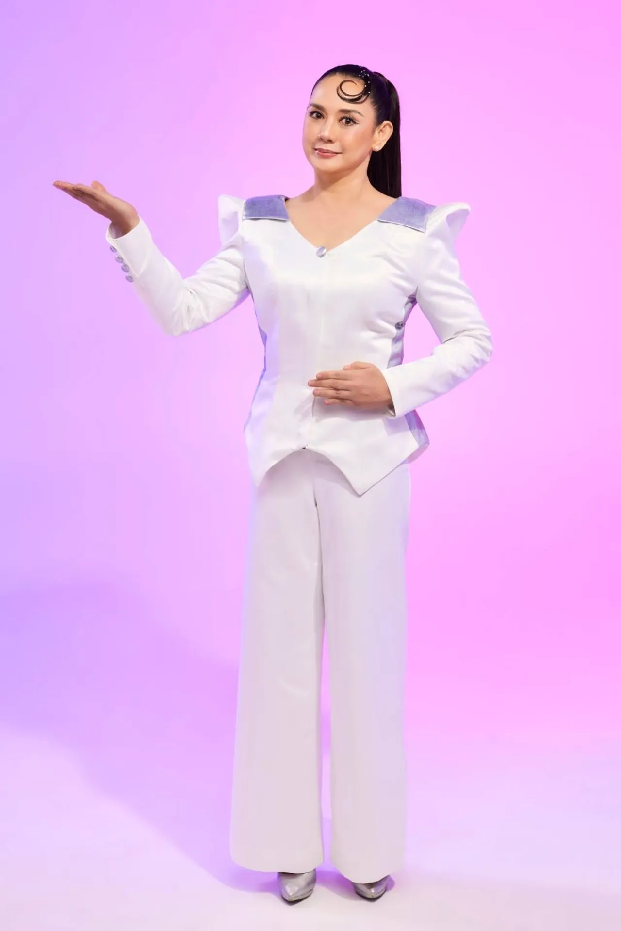 แหม่ม จินตหรา สุดช้ำ! ถูกหลอกลงทุน สูญเงินนับ 10 ล้าน เป็นคดีความทั้งไทยและจีน