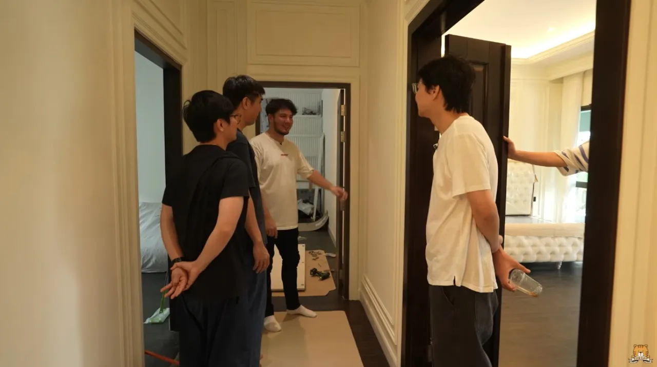 เปิดบ้านหลังใหญ่ของ สเตฟาน เผยเหตุผลที่แยกห้องนอนกับแฟนสาว จะได้ไม่ต้องทะเลาะกัน