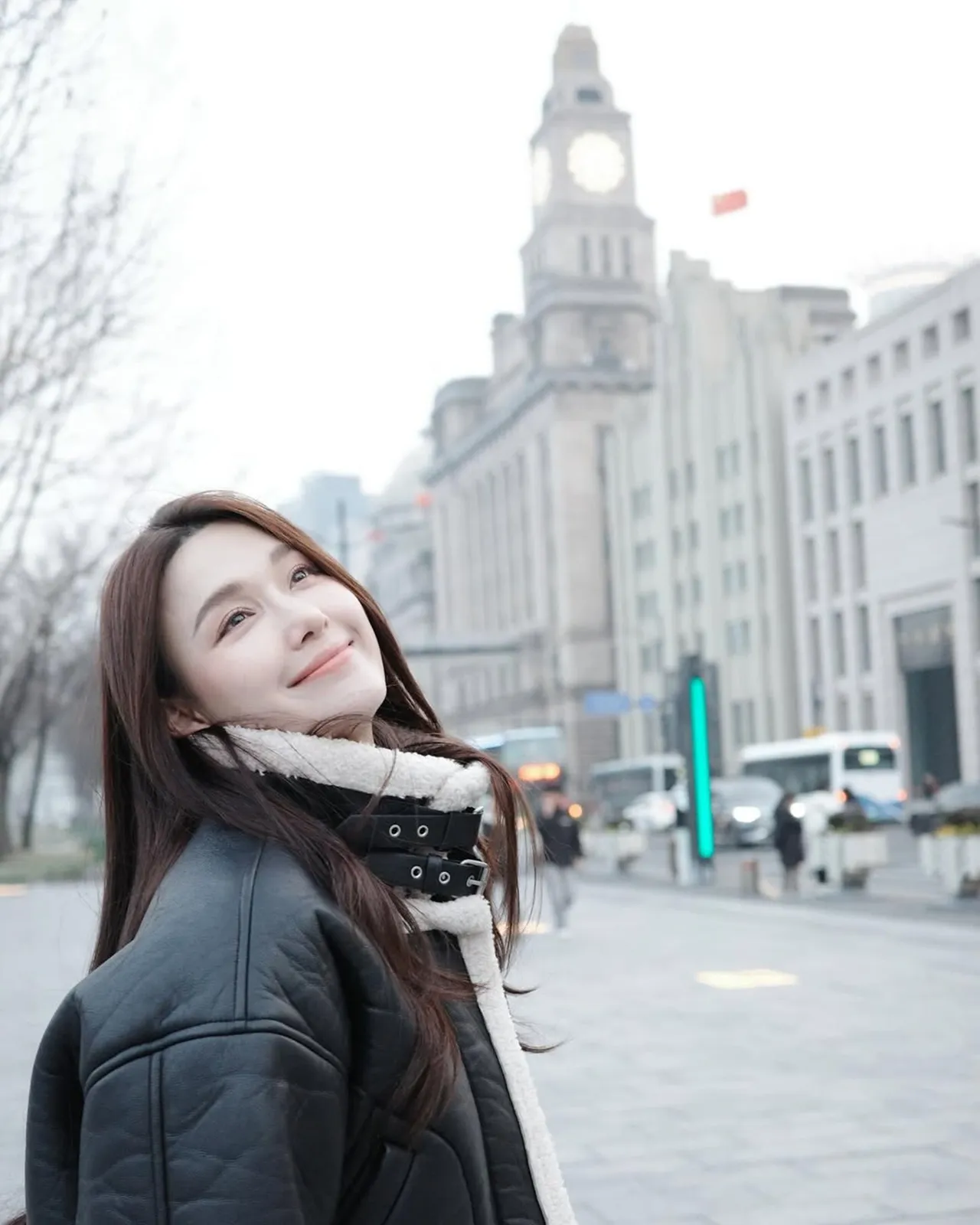 แจ็คกี้ ชาเคอลีน ประกาศเป็นแม่เลี้ยงเดี่ยว ชาวเน็ตจี้ถามใครคือพ่อแมว