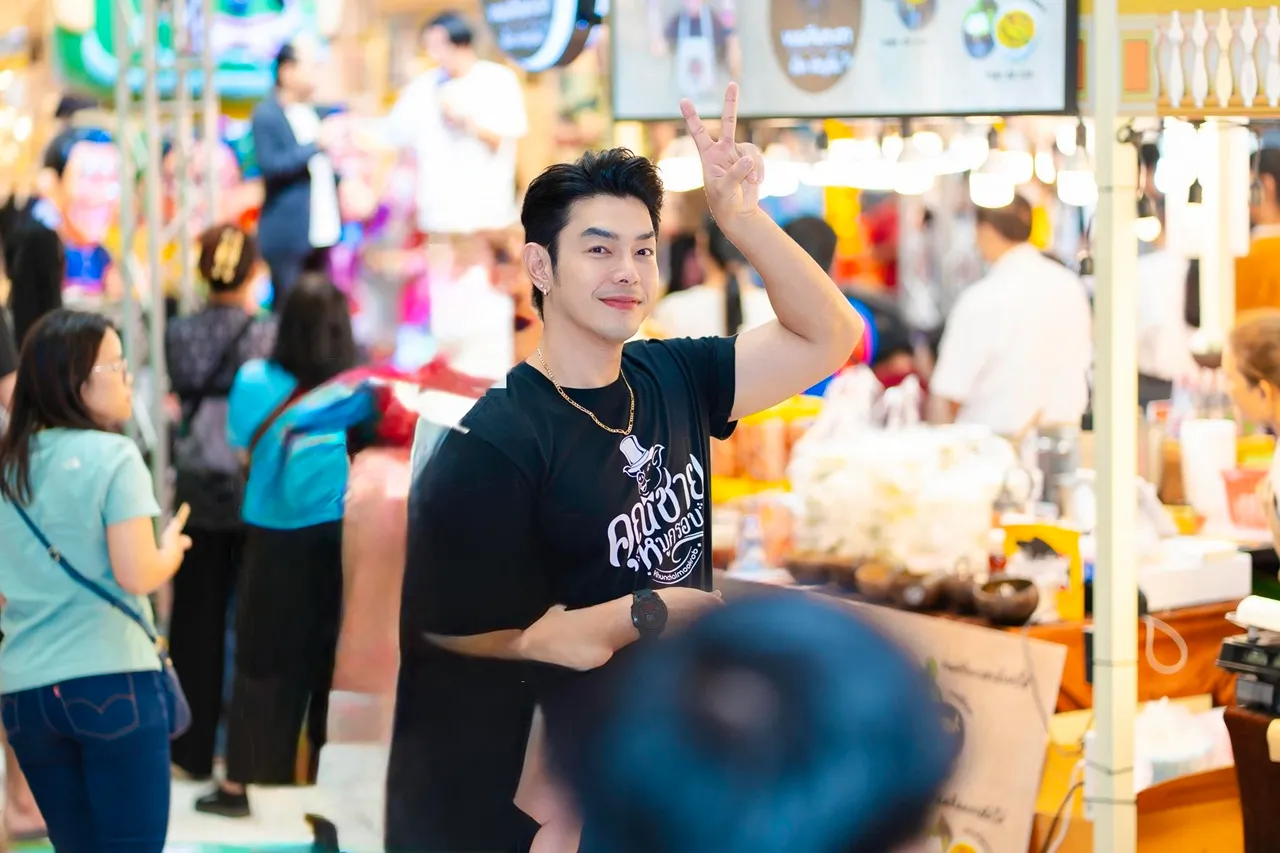 อาร์ต พศุตม์ สุดทนเจอมนุษย์ป้า ขอถ่ายรูปฟรีไม่ว่า แต่ช่วยมีมารยาทด้วย