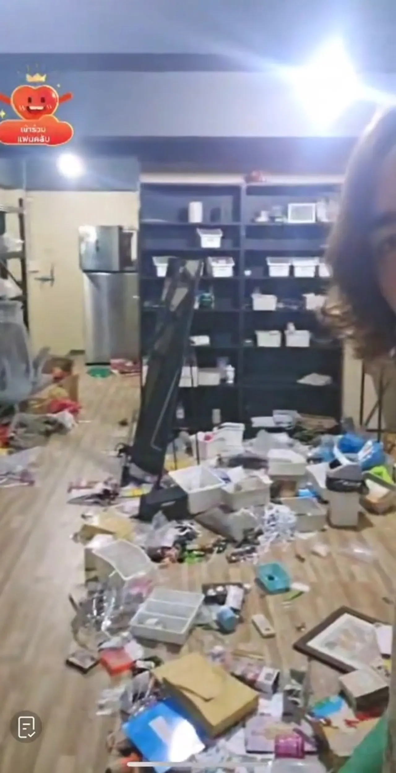 แน็ก ชาลี ถูกโจรยกเค้าบ้าน ของสะสมนับพันหายเกลี้ยง รอบนี้แจ้งความแล้ว (คลิป)