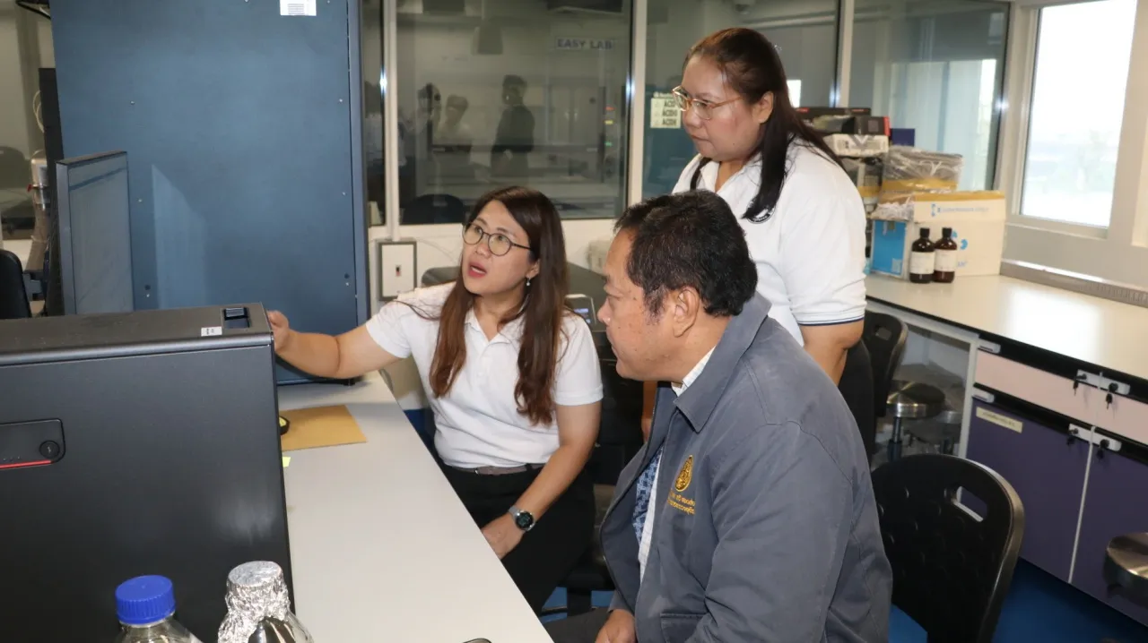 “ทวี” โชว์ห้องแล็บตรวจสารเสพติดในน้ำเสีย เฝ้าระวังแหล่งผลิตรอบประเทศ