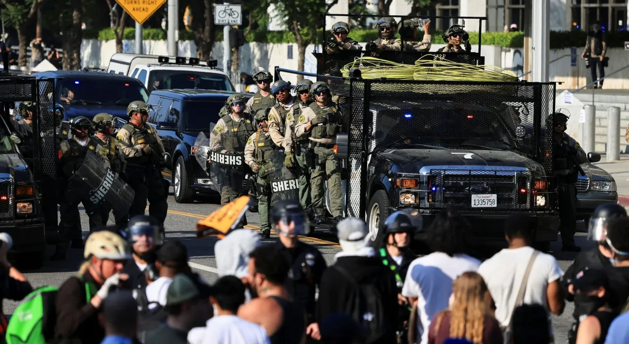 วิเคราะห์เบื้องลึกเหตุประท้วงลอสแอนเจลิส กับความชอบธรรมในการส่งทหารเข้าปราบ