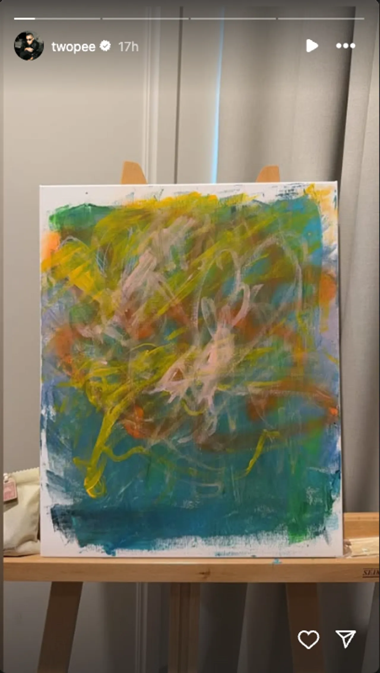 โต้ง ทูพี โพสต์ภาพงานศิลปะชวนให้คิด รูปคล้ายหัวใจถูกละเลงสีเต็มเฟรมผ้าใบ