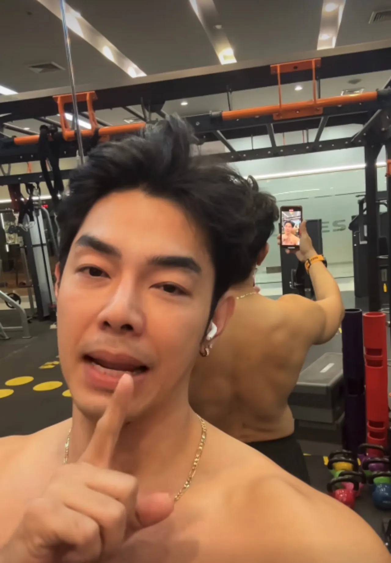 อาร์ต พศุตม์ ไม่ได้กล่าวหาใคร แค่อยากให้ออกมาชี้แจงเรื่องใบประกอบวิชาชีพแพทย์