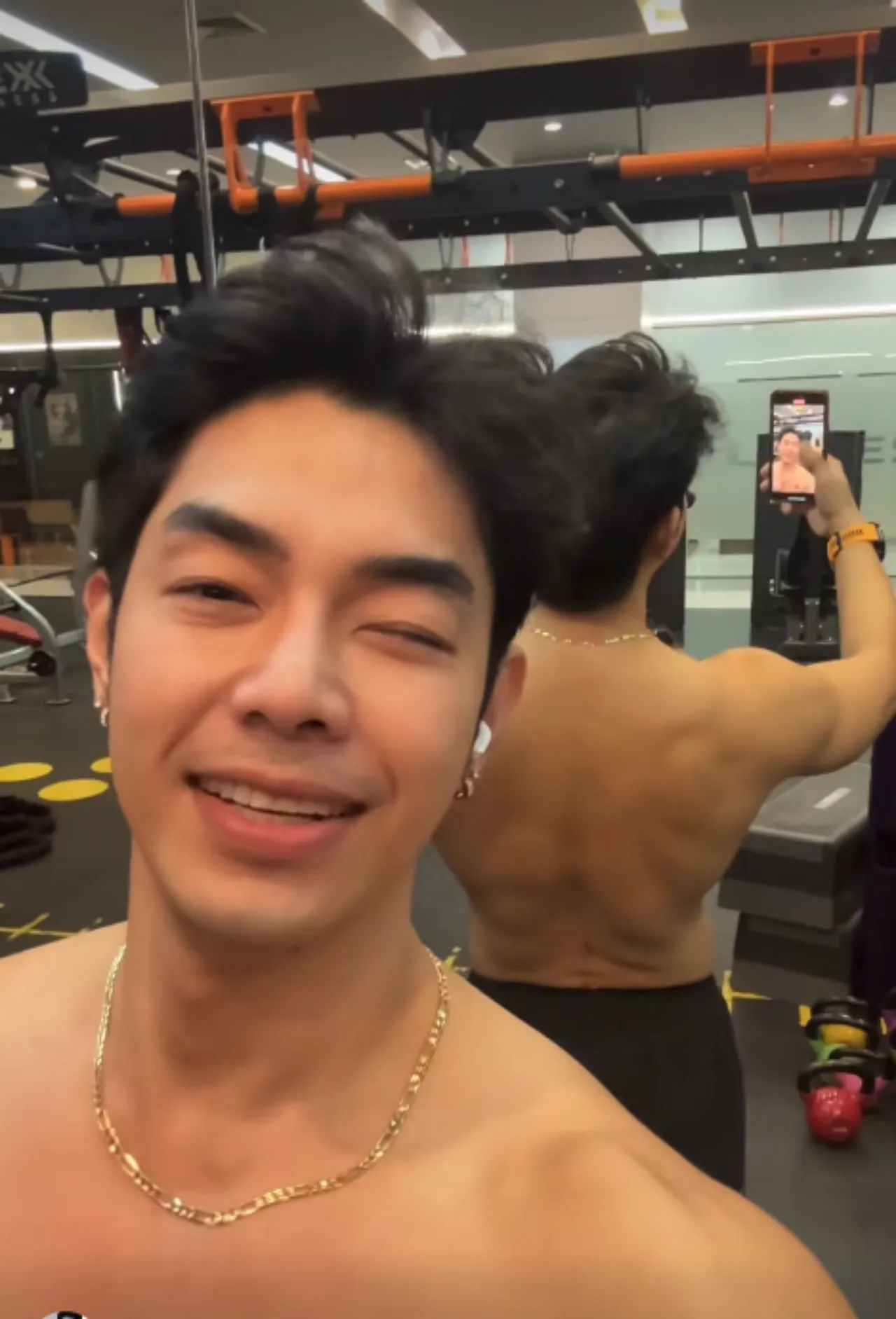 อาร์ต พศุตม์ ไม่ได้กล่าวหาใคร แค่อยากให้ออกมาชี้แจงเรื่องใบประกอบวิชาชีพแพทย์