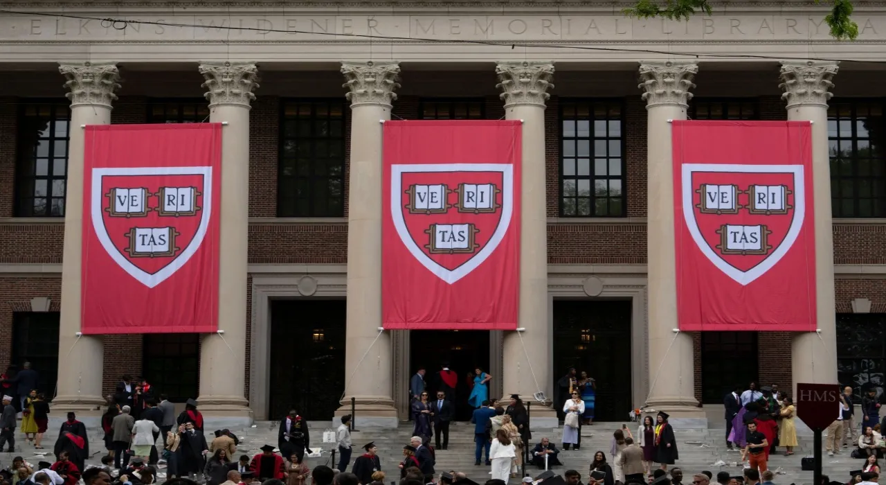 ผู้พิพากษาคว่ำคำสั่งทรัมป์ แบน นศ.ต่างชาติฮาร์วาร์ด ชี้ละเมิดสิทธิแรงเกินไป