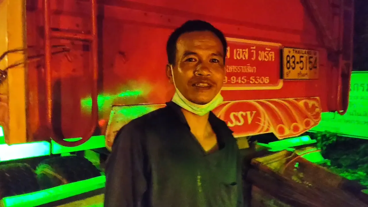 โชเฟอร์รถบรรทุก
