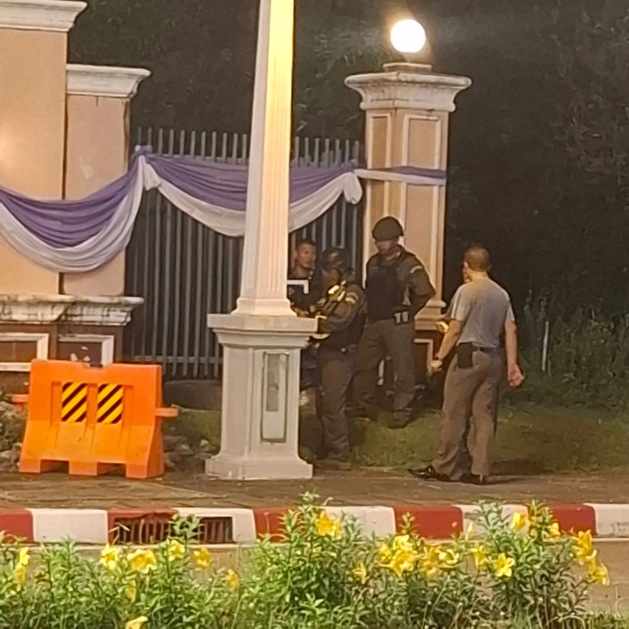 เก็บกู้ระทึก วางระเบิดหน้าจวนผู้ว่าราชการจังหวัดพังงา รัศมีทำลายถึง 10 เมตร