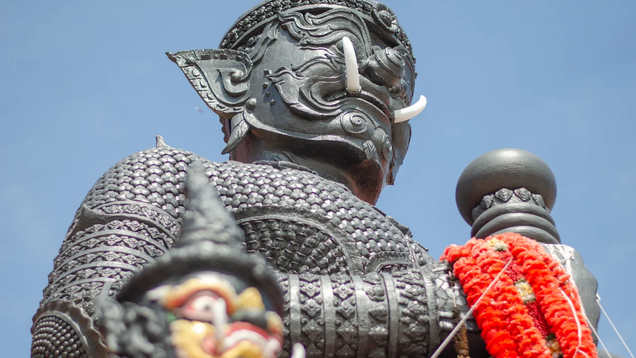 10 คำทำนายฝันเห็นท้าวเวสสุวรรณองค์เล็ก-ใหญ่ จะได้รับโชคลาภจริงหรือ