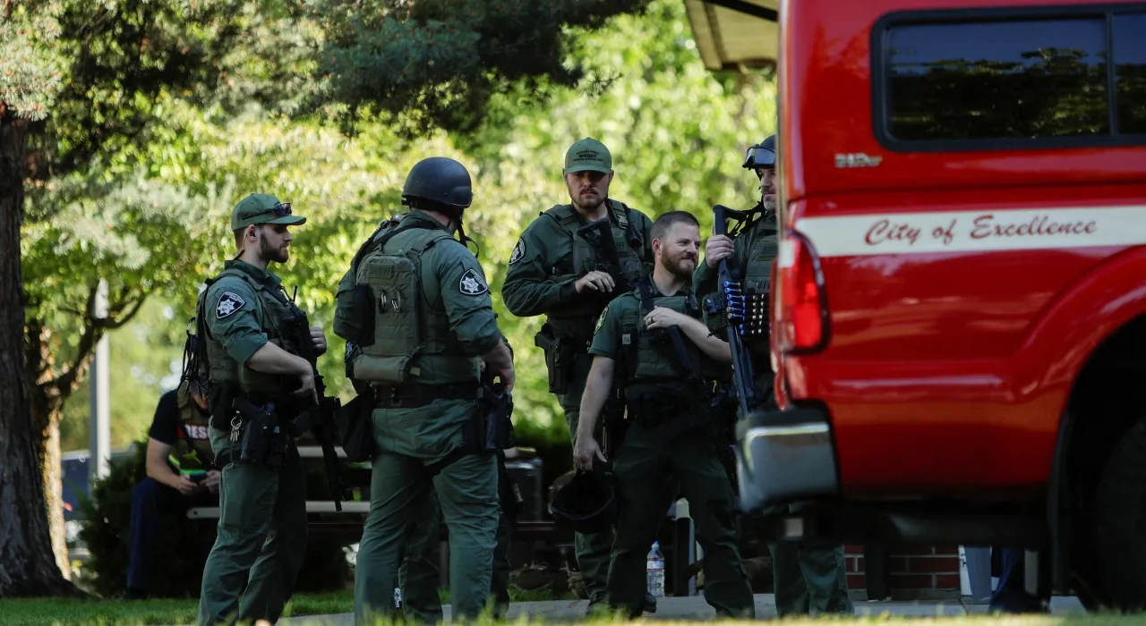 ช็อก นักดับเพลิงถูกสไนเปอร์ปริศนาซุ่มยิงเสียชีวิต ขณะดับไฟป่าสหรัฐฯ