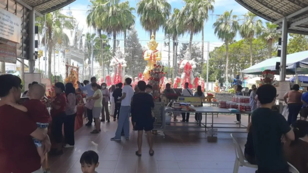 แบ๋วมาก "พญานาคน้อย" หน้าตาน่ารักจนกลายเป็นไวรัลดัง ล่าสุดทาสีเสร็จแล้ว