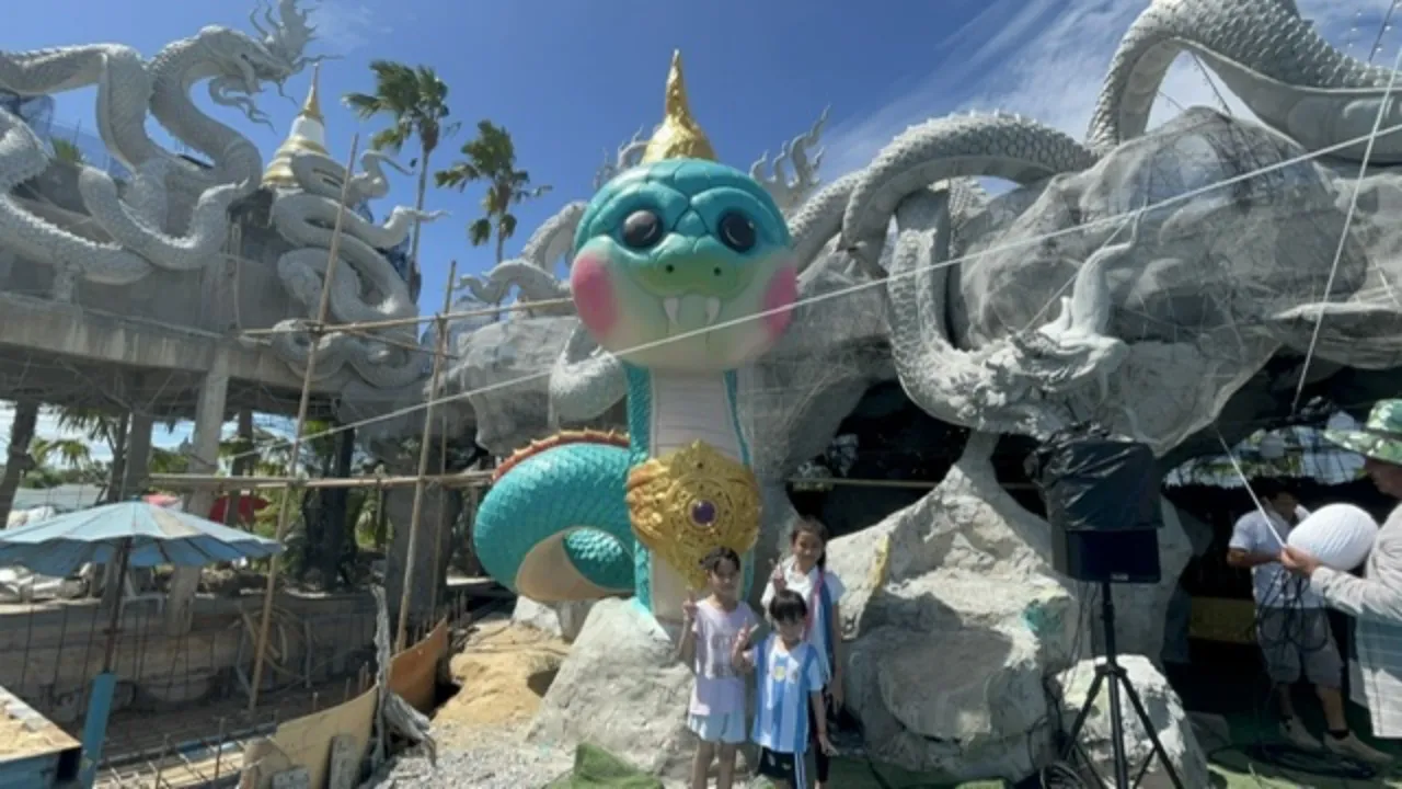 แบ๋วมาก "พญานาคน้อย" หน้าตาน่ารักจนกลายเป็นไวรัลดัง ล่าสุดทาสีเสร็จแล้ว