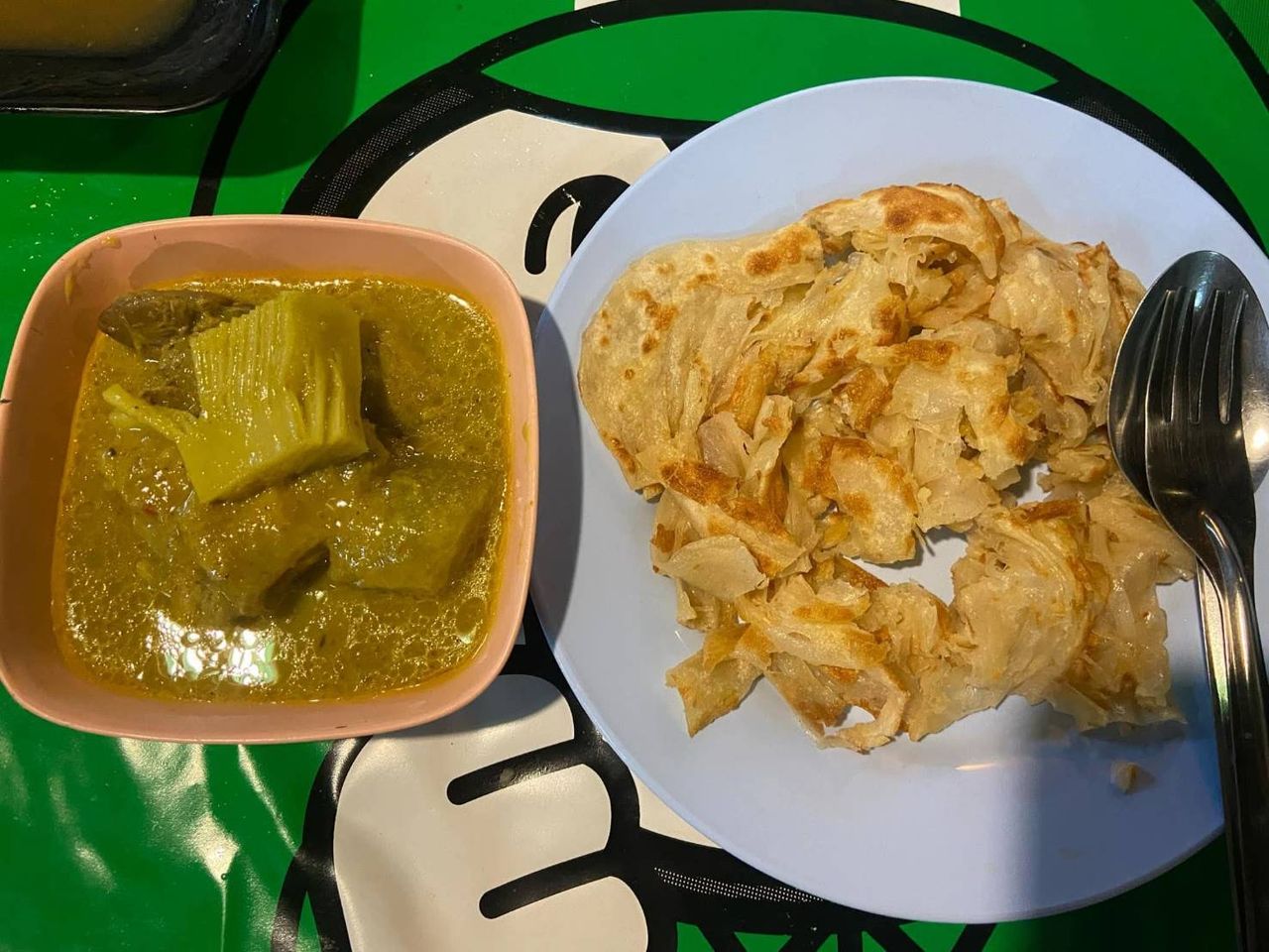 โรตีมะตะบะ หน้าโรงเรียนพ.ส. 