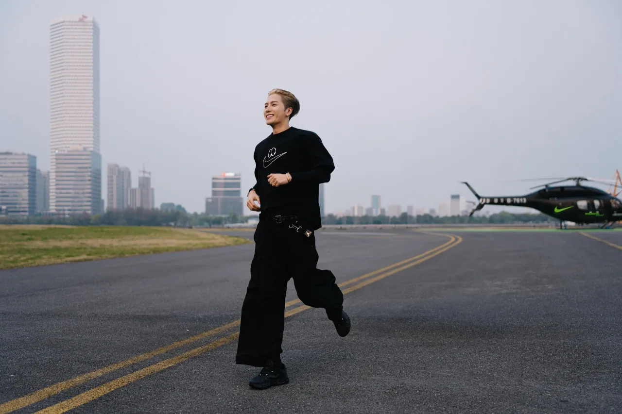 แจ็คสัน หวัง โชว์ศักยภาพร่วมมือแบรนด์ดัง จัดงาน Air Max Night ที่เซี่ยงไฮ้