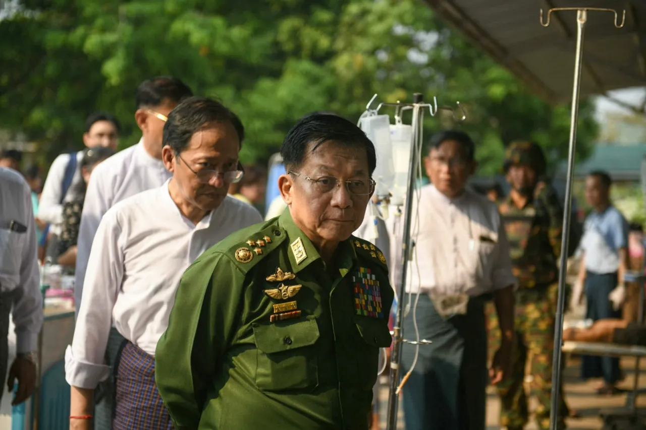 รัฐบาลทหารพม่า ถูกกล่าวหา ขัดขวาง-แจกจ่ายความช่วยเหลือแผ่นดินไหวไม่เท่าเทียม