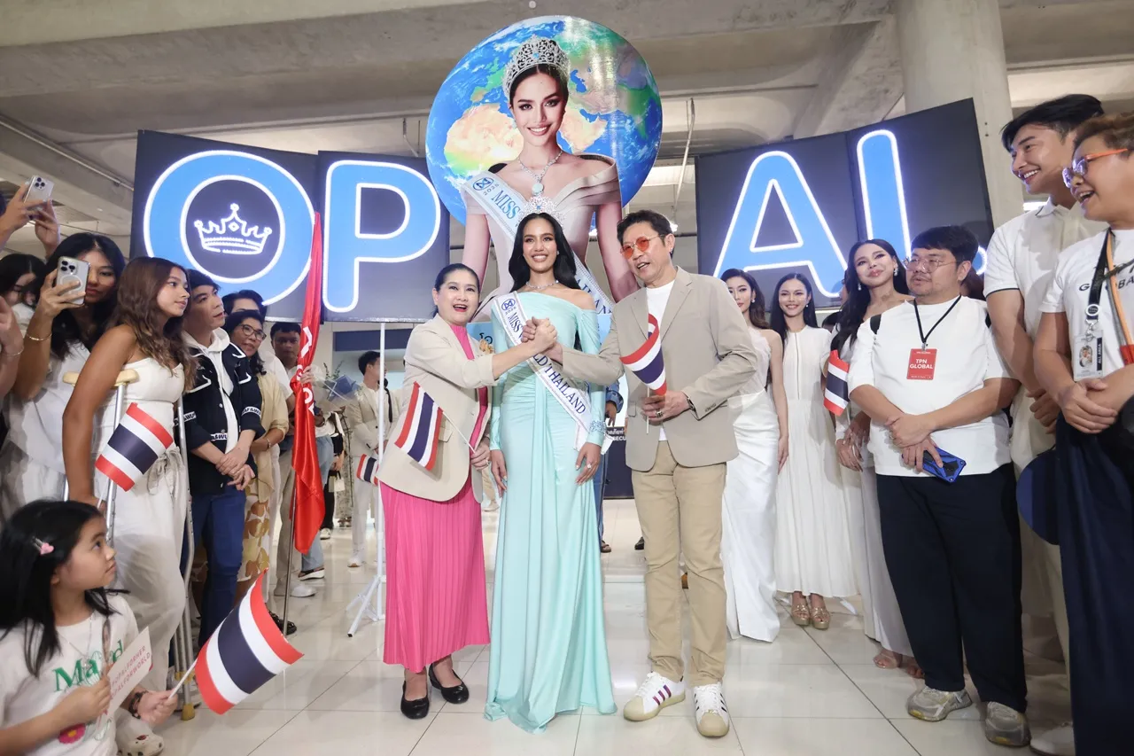 สนามบินแตก!! แฟนนางงามรอส่ง โอปอล สุชาตา ไปชิงมงฟ้า Miss World 2025 ที่อินเดีย