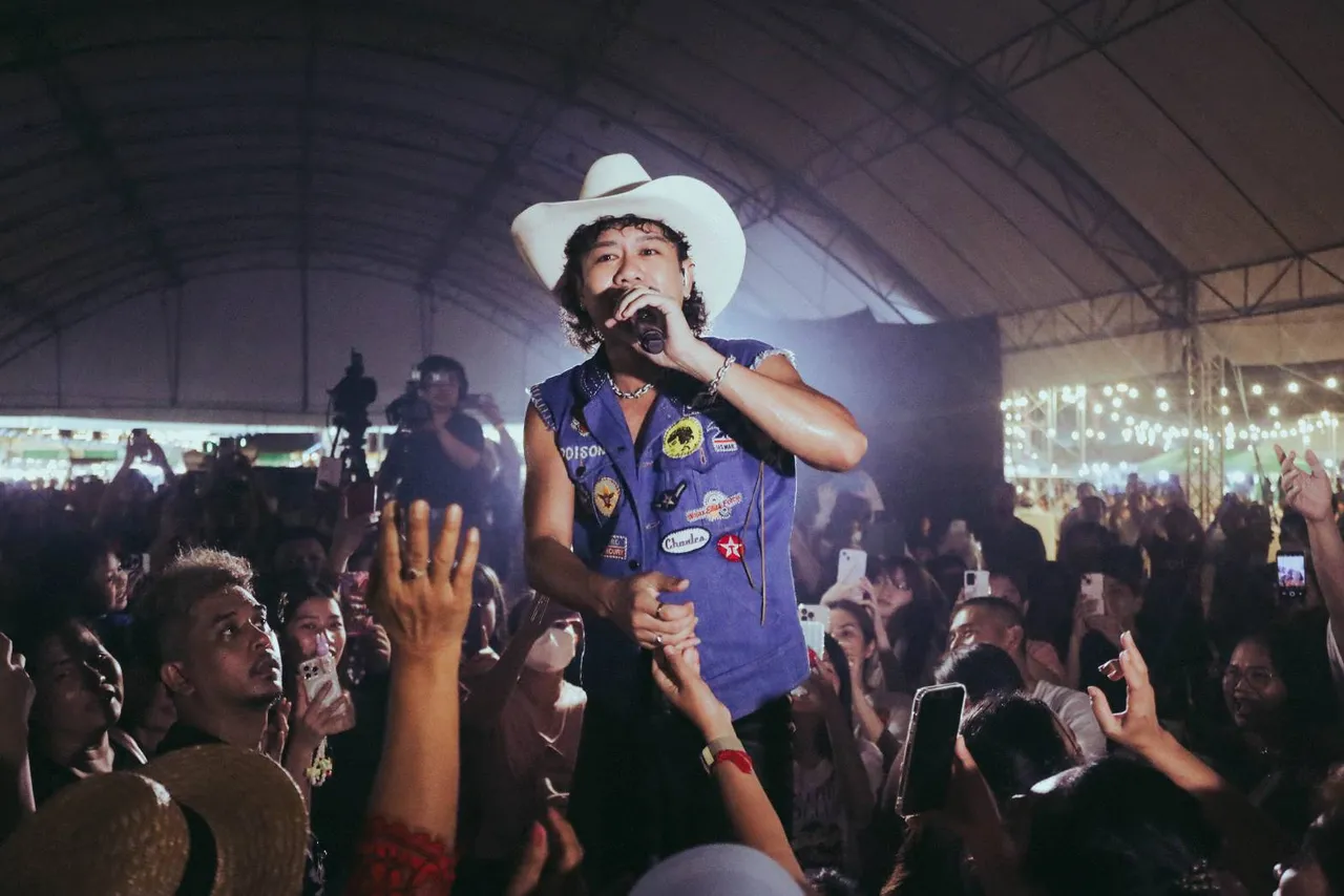 สงกรานต์-สิงโต นำทัพความสนุก ขนเพลงฮิตมอบความสุขให้แฟนเพลง