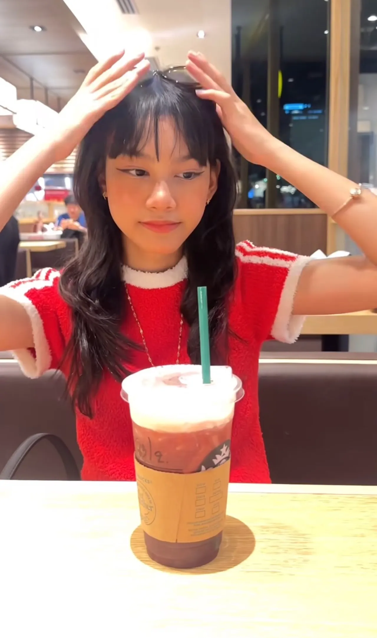 โตเป็นสาวแล้ว น้องลัลลาเบล ลูกไอด้า ไอรดา น่ารักสวยเก๋ ถอดแบบแม่มาเป๊ะๆ