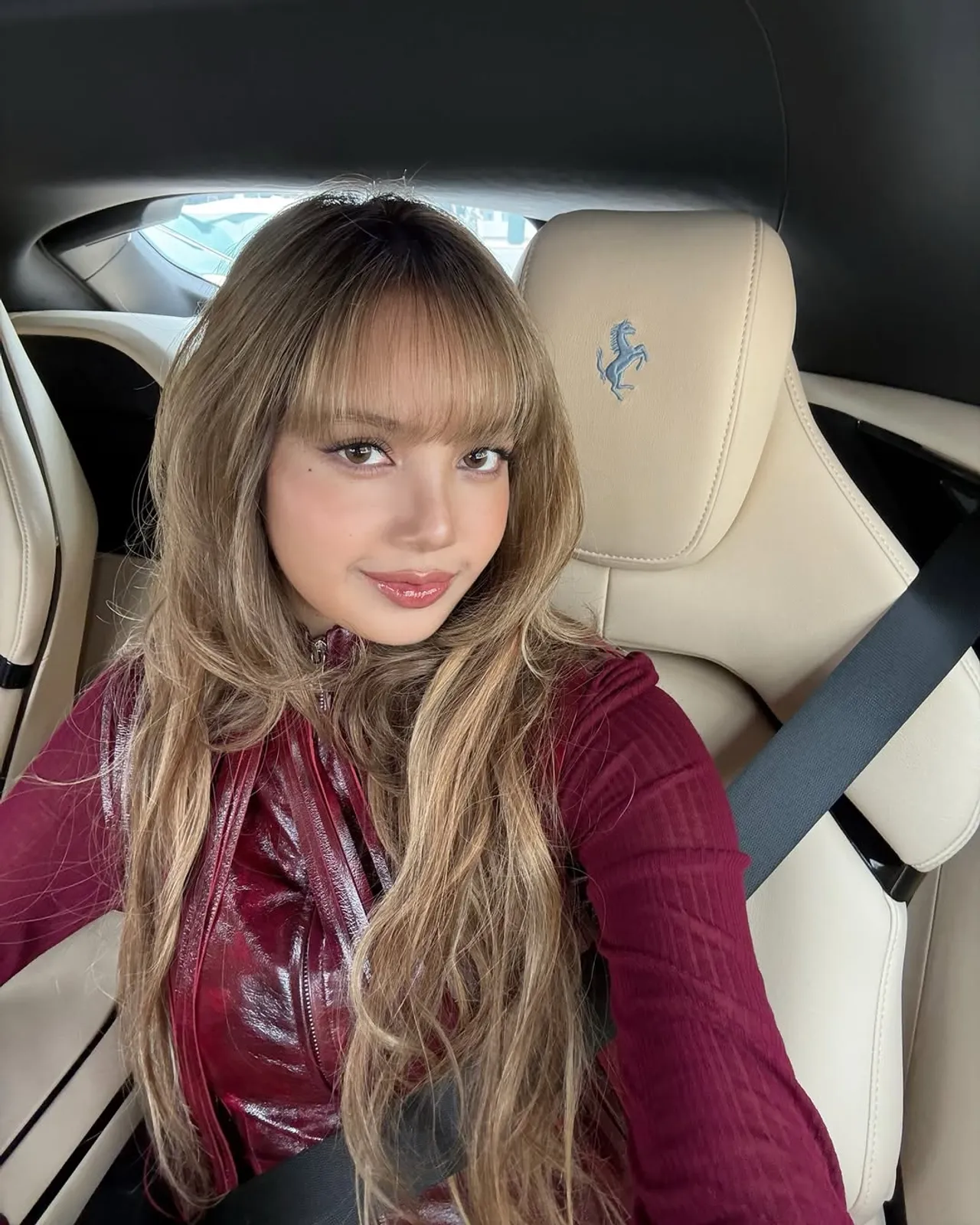 ลิซ่า ลลิษา สุดปัง ปรากฏตัวในงานแข่งรถ F1 ในฐานะแขกคนสำคัญของเฟอร์รารี