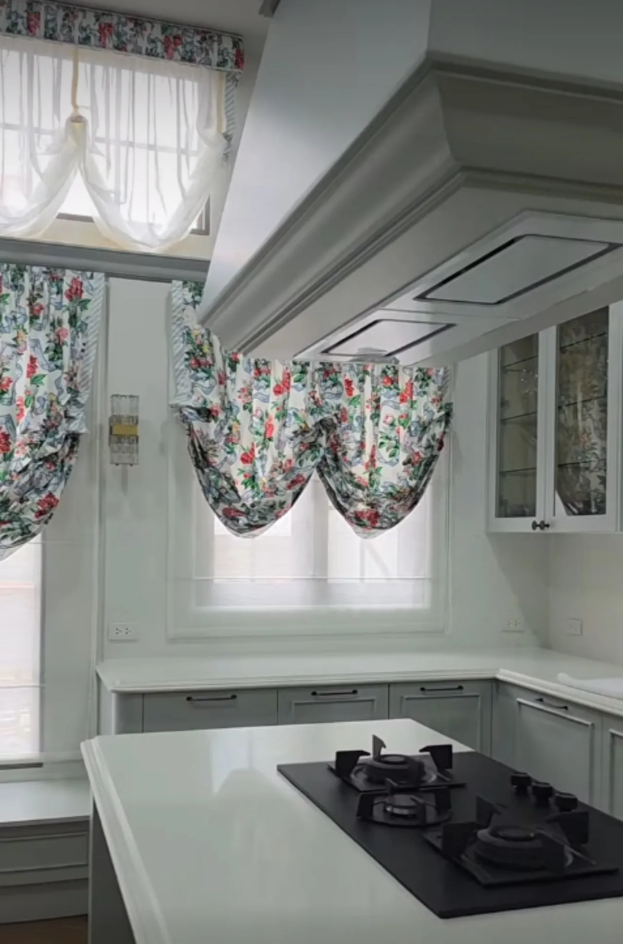  ยายหนิง เปิดภาพห้องครัวใหม่ที่เพิ่งสร้างเสร็จ แค่ผ้าม่านก็ไม่ธรรมดาแล้ว