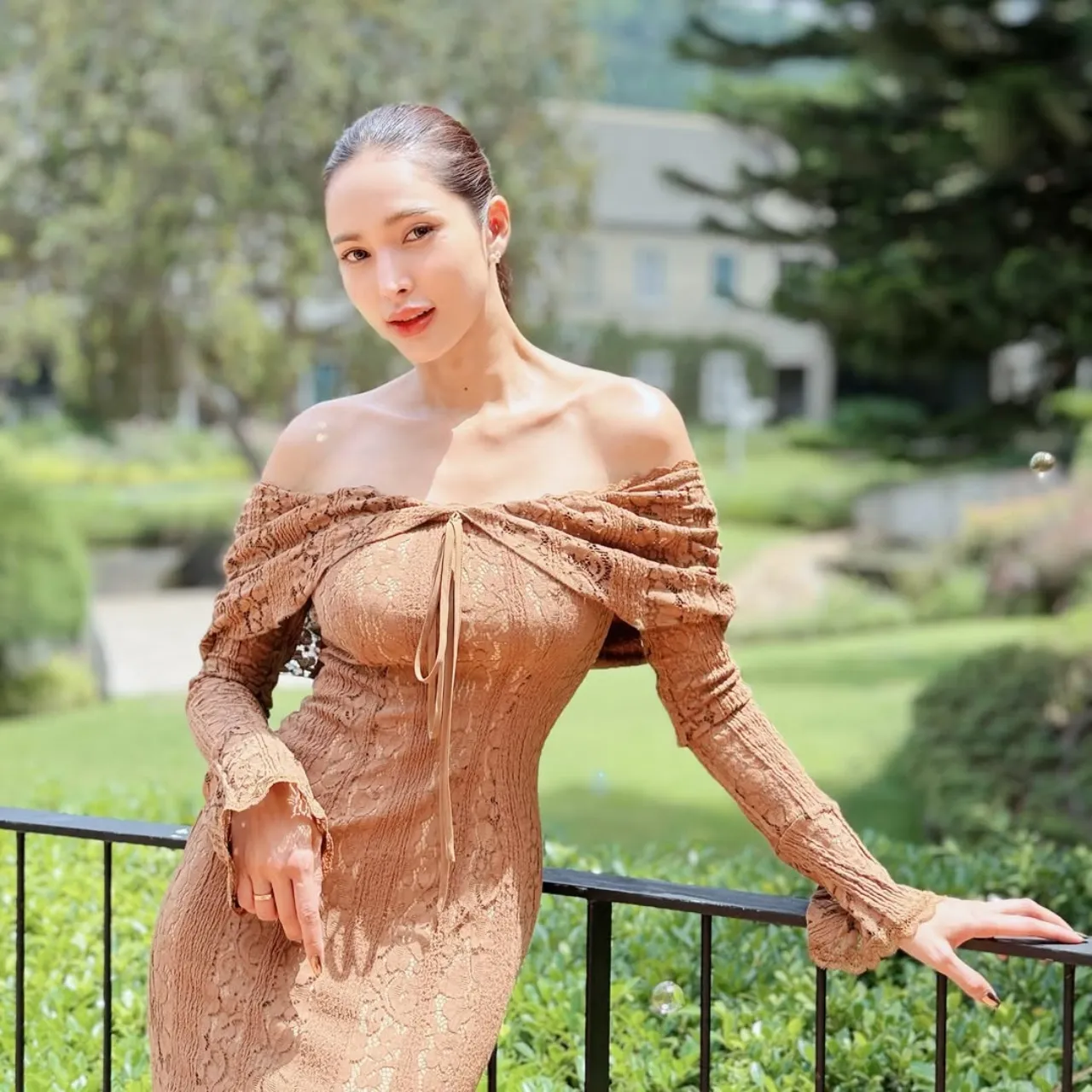 อุ้ม ลักขณา คอมเมนต์ไอจี พลอย เฌอมาลย์ อ่านแล้วฮีลใจมากๆ