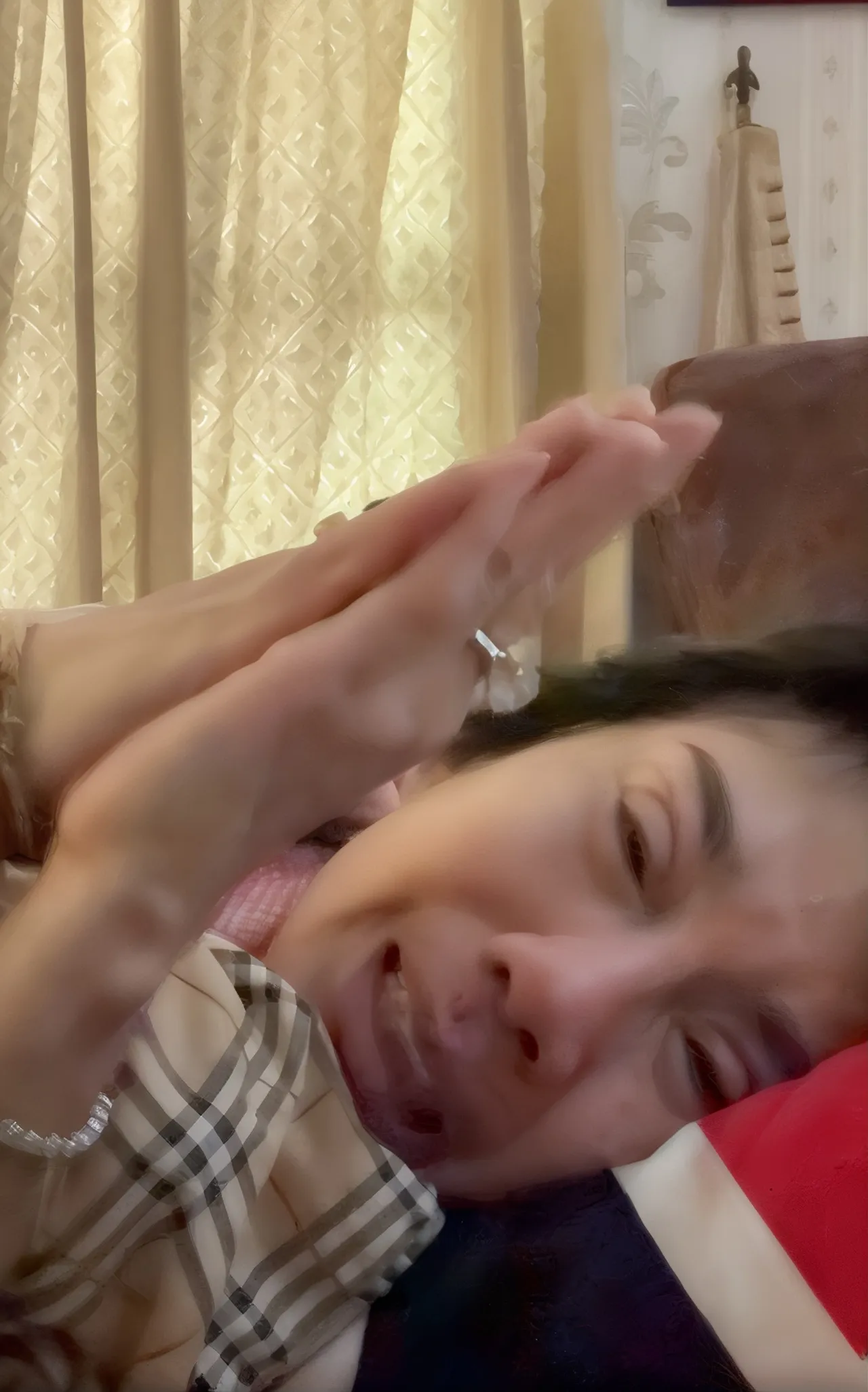 กานต์ วิภากร ร้องไห้กลางไลฟ์ เผยความรู้สึกหลัง เสก เข้าเรือนจำ 