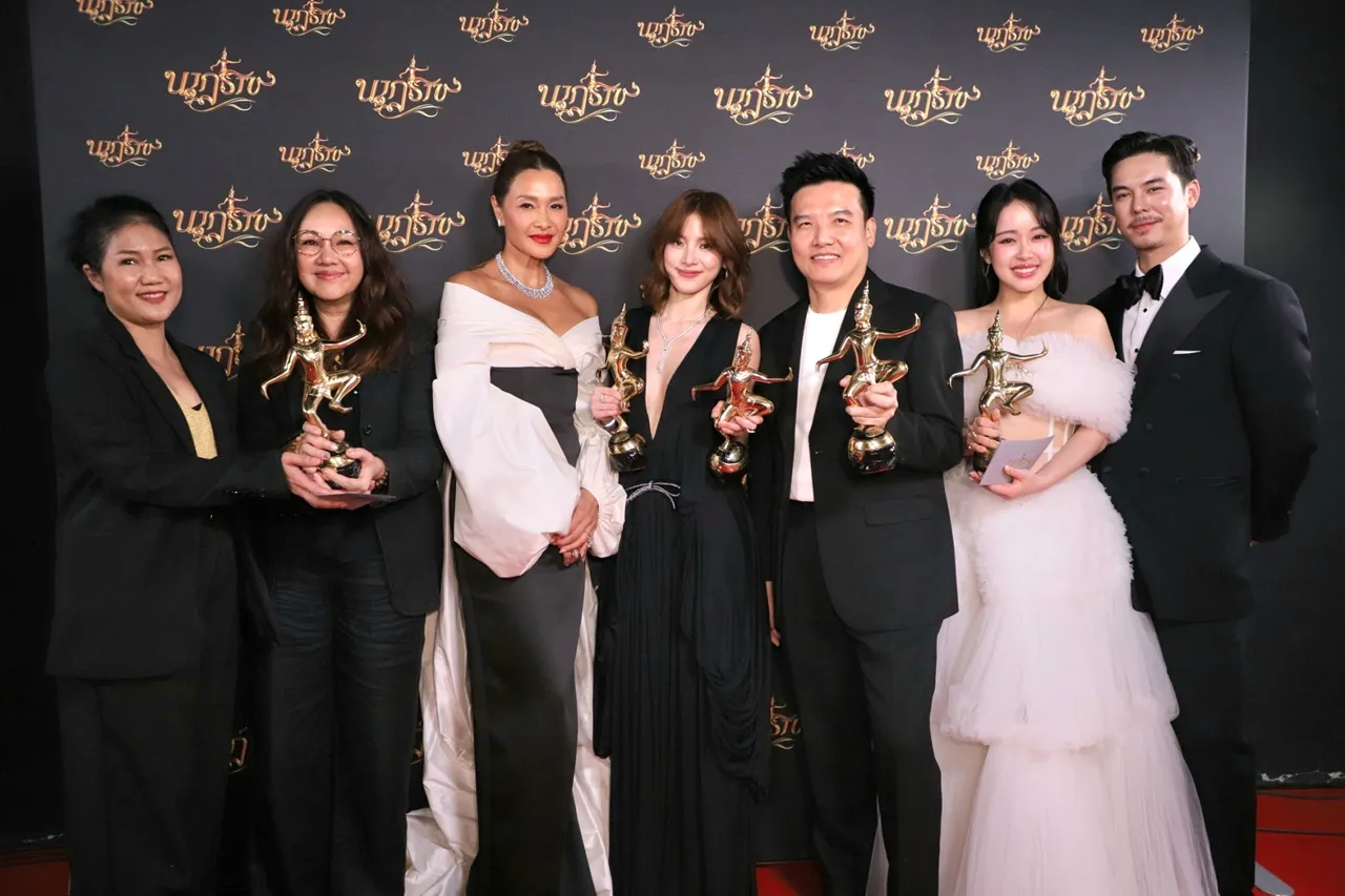 สรุปผลรางวัลนาฏราช ครั้งที่ 16 "ใบเฟิร์น" คว้านำหญิง 2 รางวัล "ชาคริต" นำชายยอดเยี่ยม