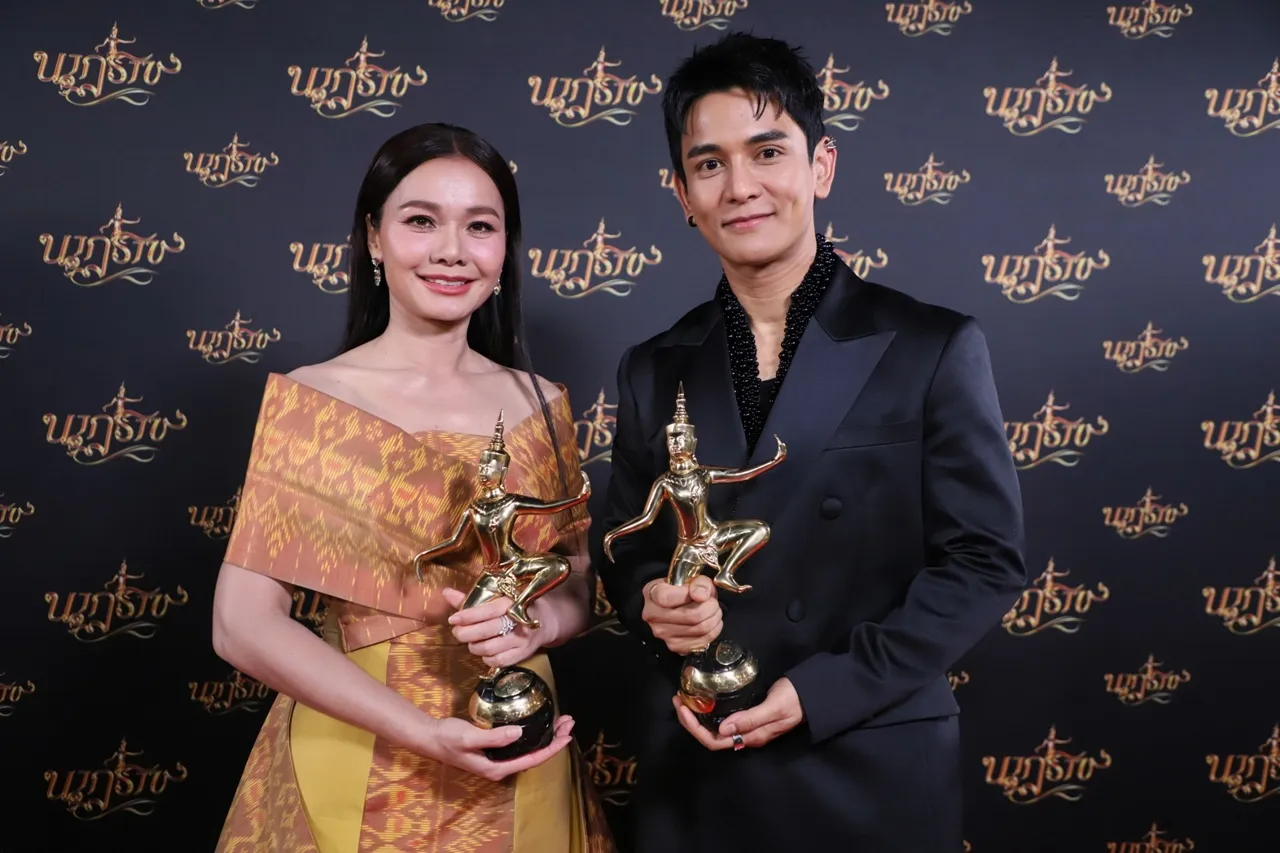 สรุปผลรางวัลนาฏราช ครั้งที่ 16 "ใบเฟิร์น" คว้านำหญิง 2 รางวัล "ชาคริต" นำชายยอดเยี่ยม