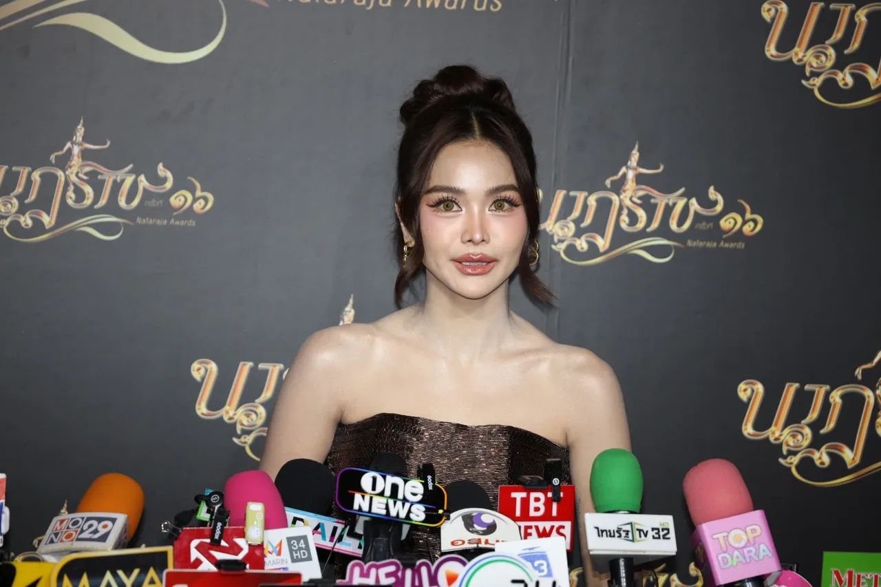 อิงฟ้า ไม่ให้ค่าดราม่าใช้ล่ามสัมภาษณ์สื่อนอก ต่างชาติเข้าใจ ส่วนคนไทยควรเปิดโลก