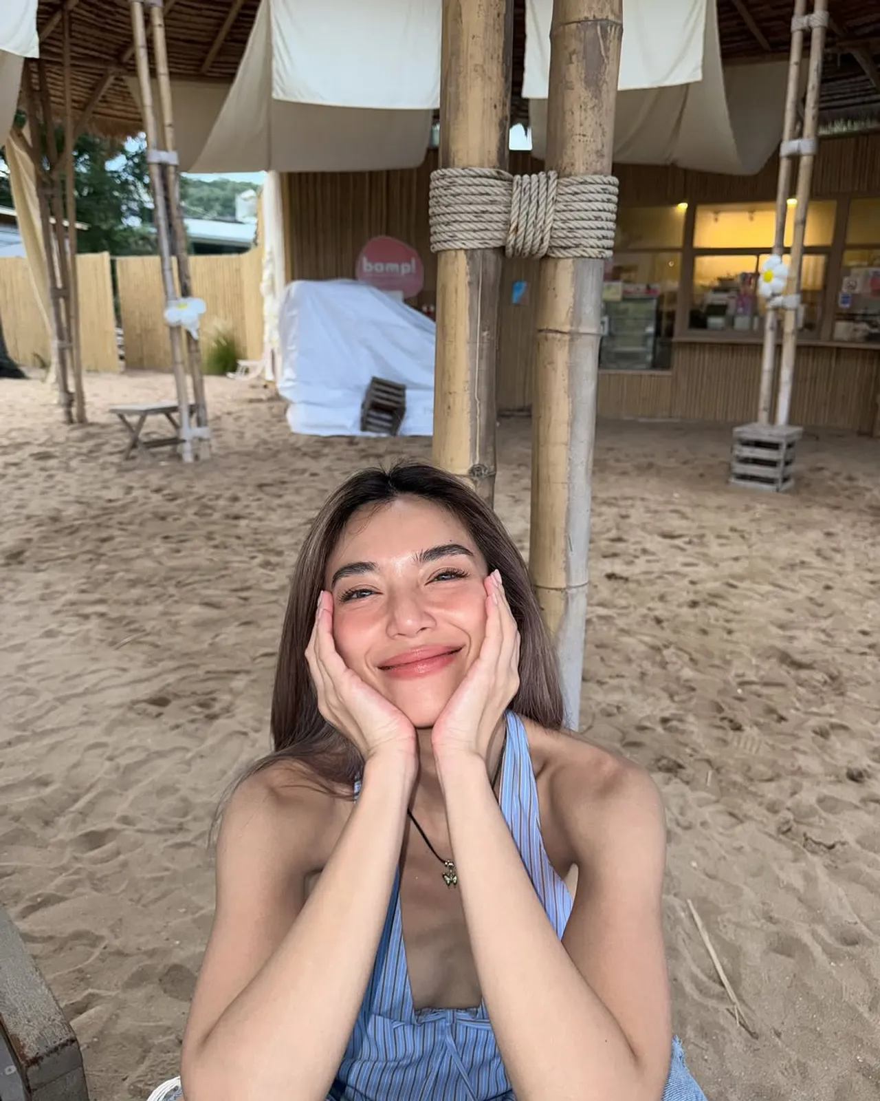 เลดี้ปราง กับรอยยิ้มสวยเกินต้าน ทำแฟนๆ ใจเหลว แห่กดไลก์คอมเมนต์ไอจีแตก (คลิป)