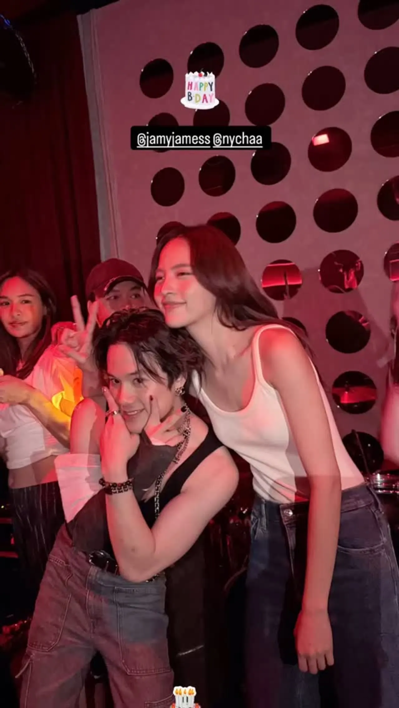 เจมมี่เจมส์ อวยพรวันเกิด ณิชา ขอให้คนเหี้xๆ ออกไป ทำนางเอกดังเอามือปิดปาก (คลิป)